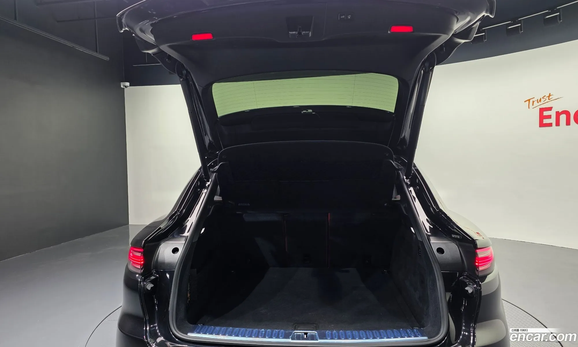 Porsche Cayenne 2020 WP1BA29Y0LDA67431 — 31
