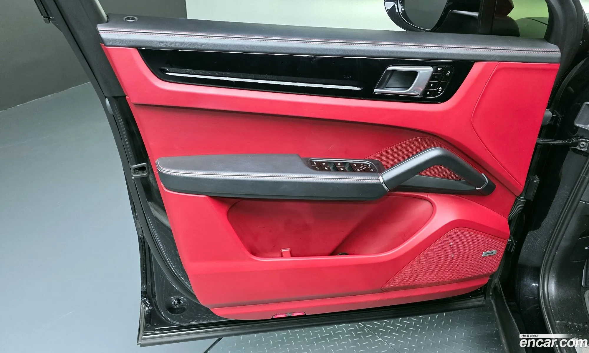 Porsche Cayenne 2020 WP1BA29Y0LDA67431 — 11