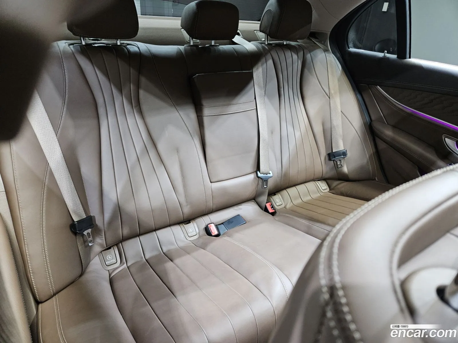 Mercedes-Benz E-Class W213 2018 — 12