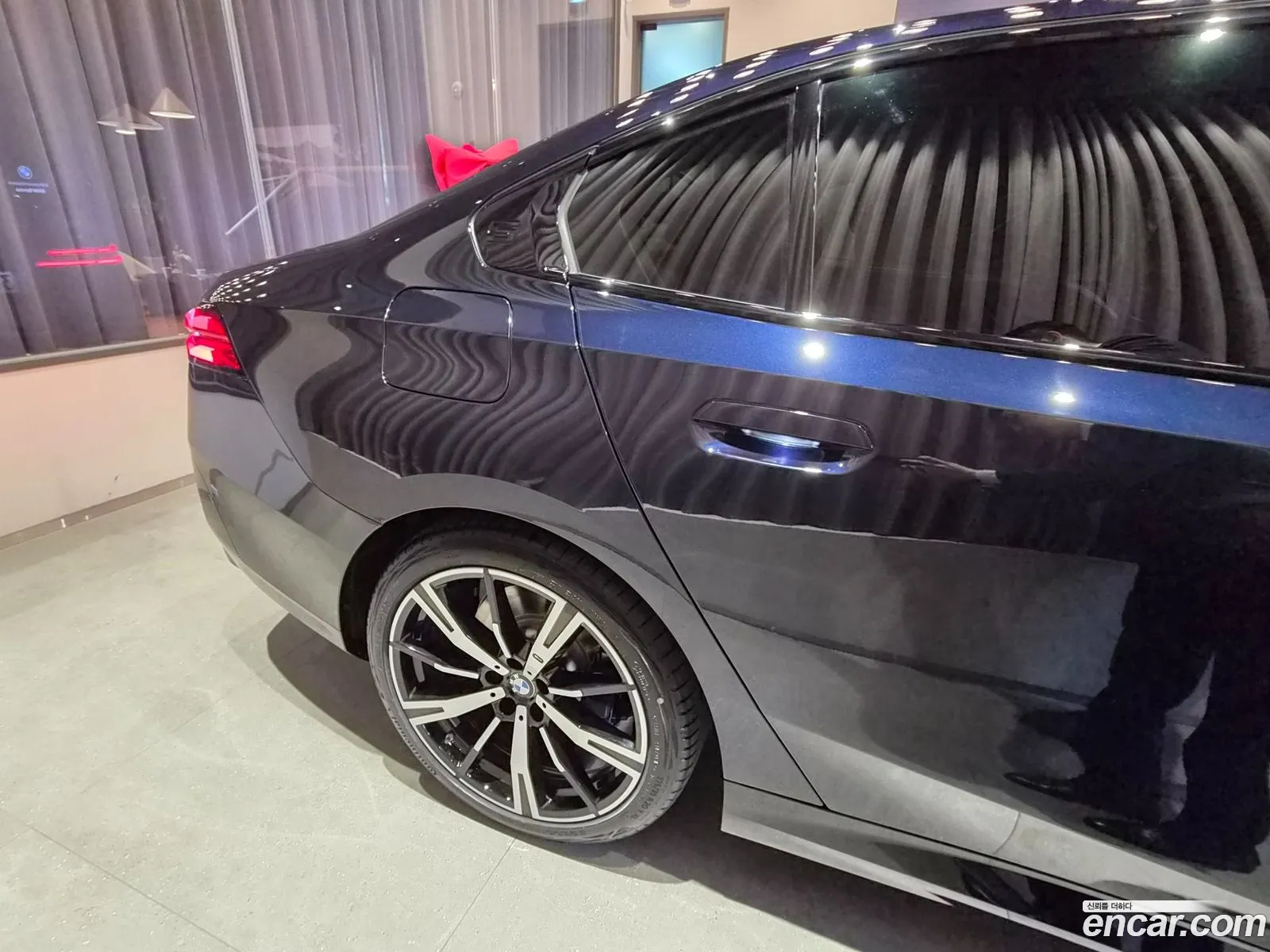 BMW 5 Series 2026 — 16