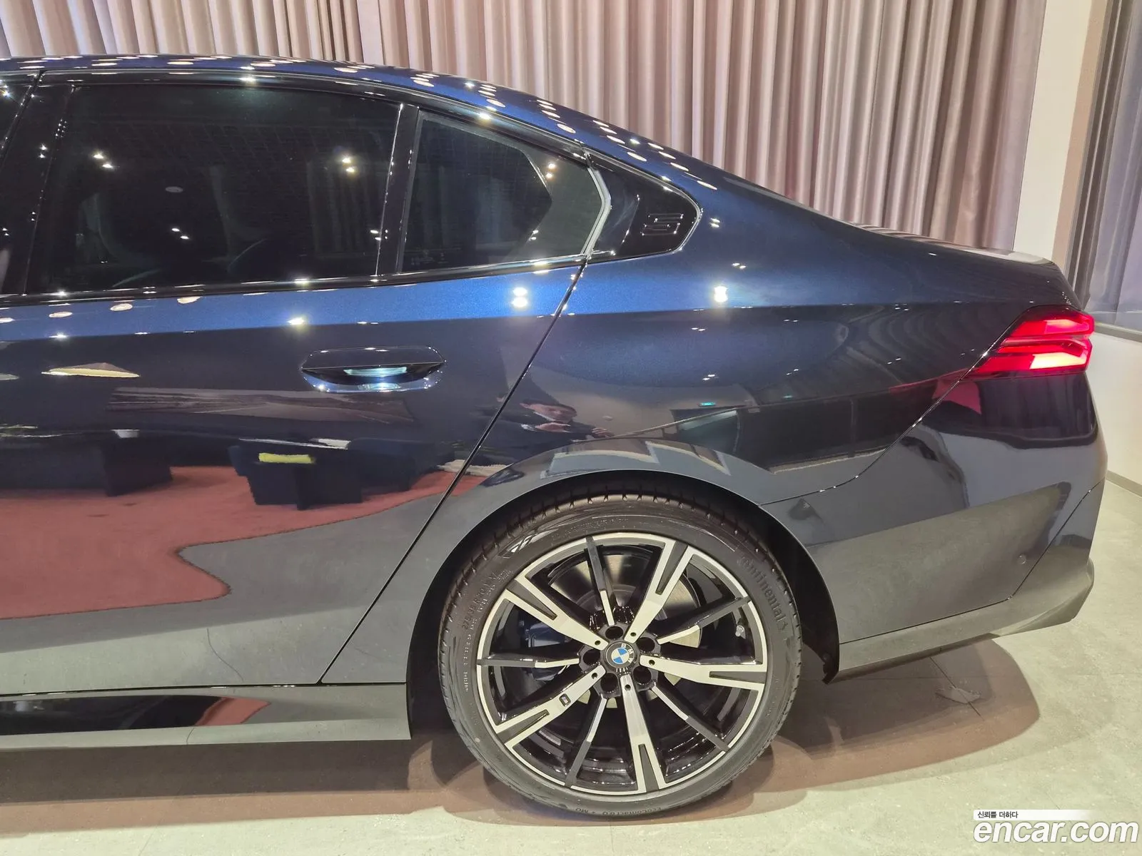 BMW 5 Series 2026 — 14