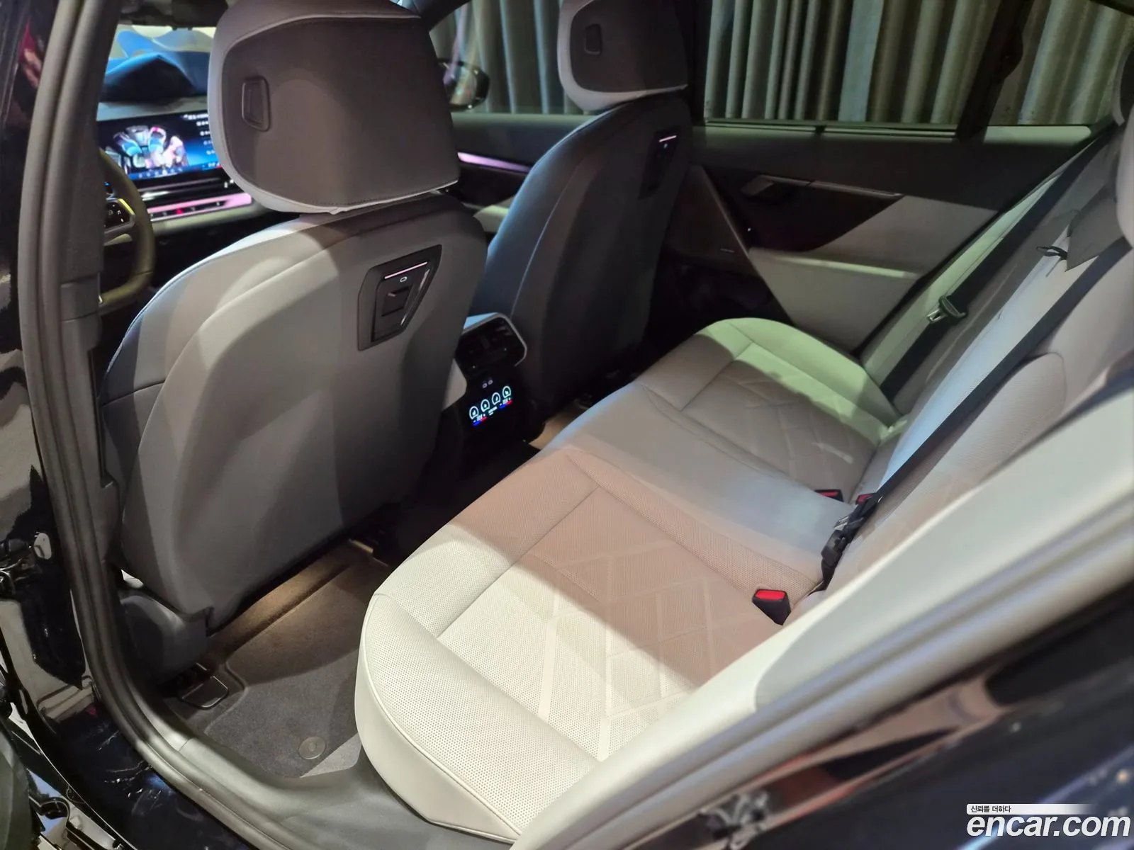 BMW 5 Series 2026 — 7