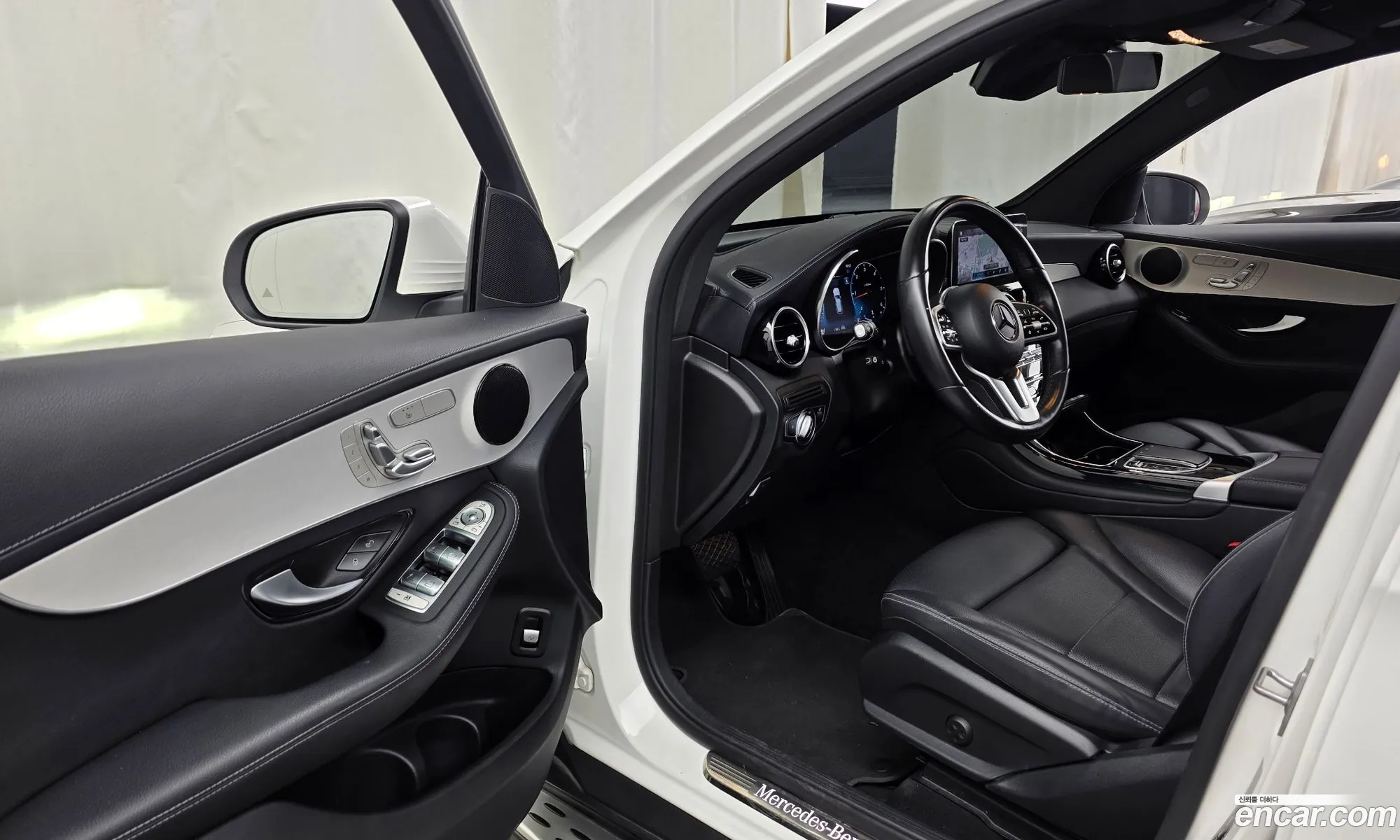 Mercedes-Benz GLC-Class X253 2022 — 13