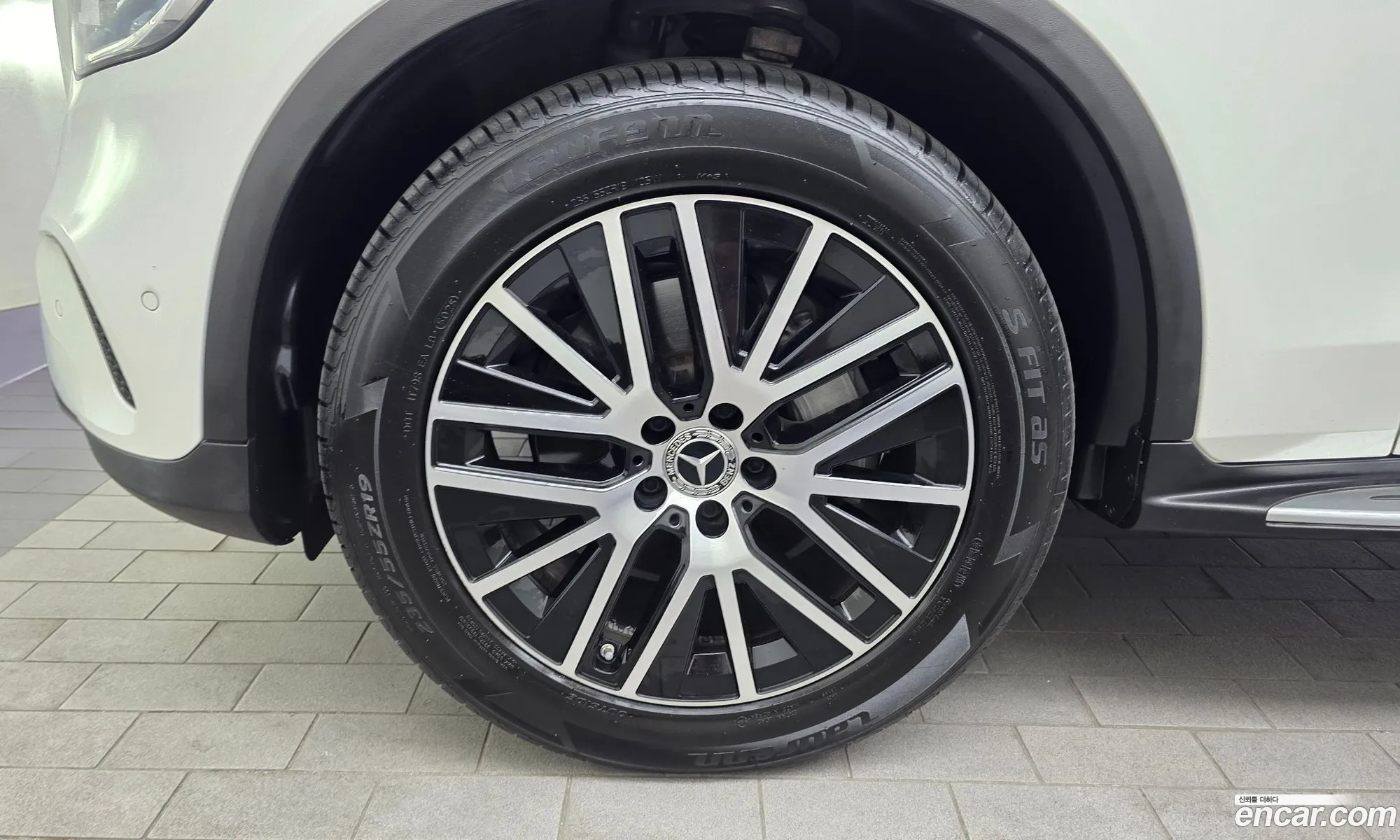 Mercedes-Benz GLC-Class X253 2022 — 15