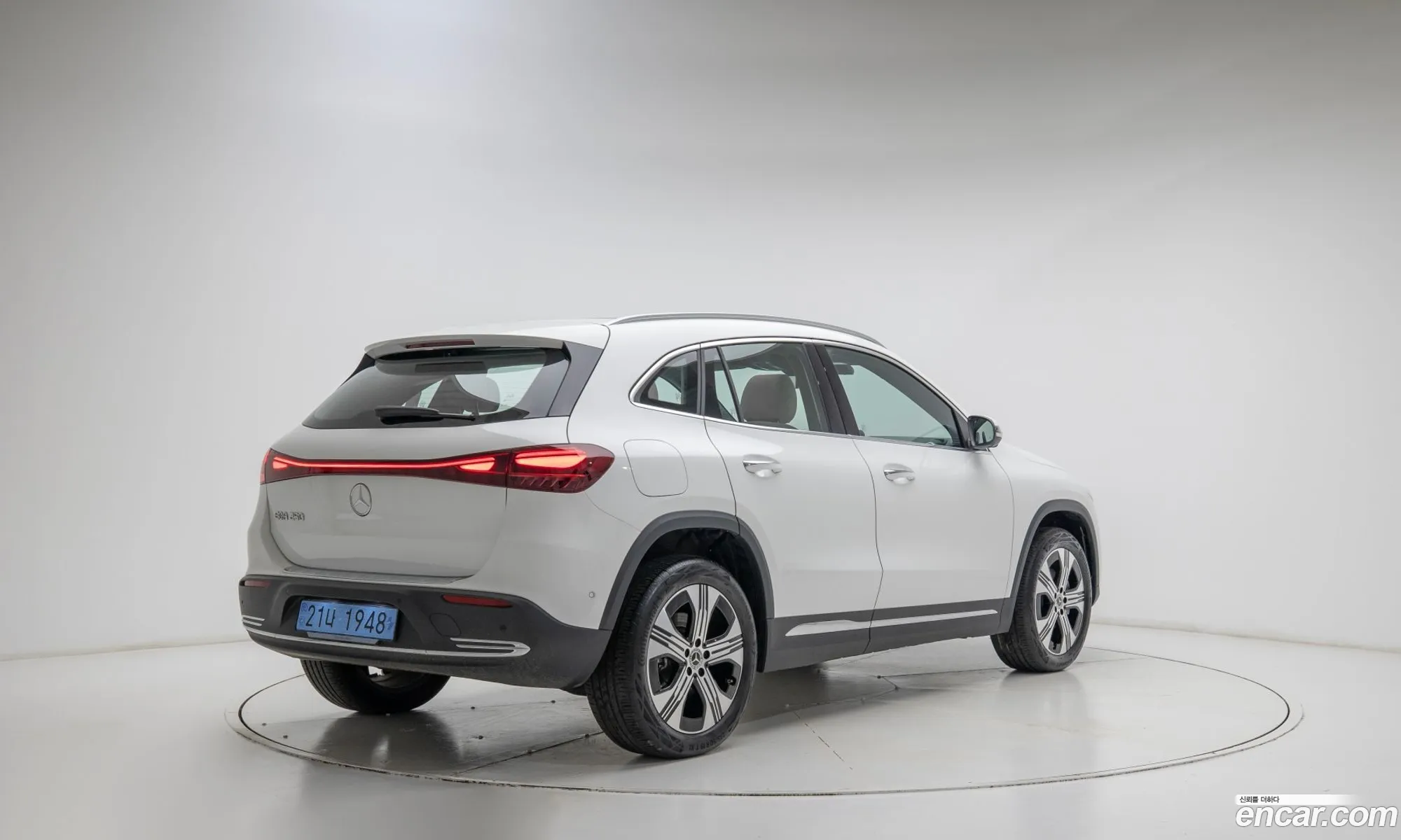 Mercedes-Benz EQA H243 2025 — 11