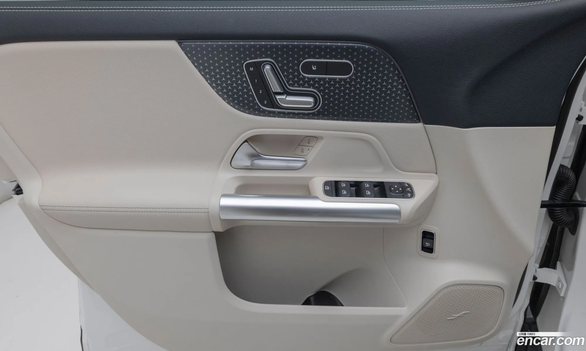 Mercedes-Benz EQA H243 2025 — 10