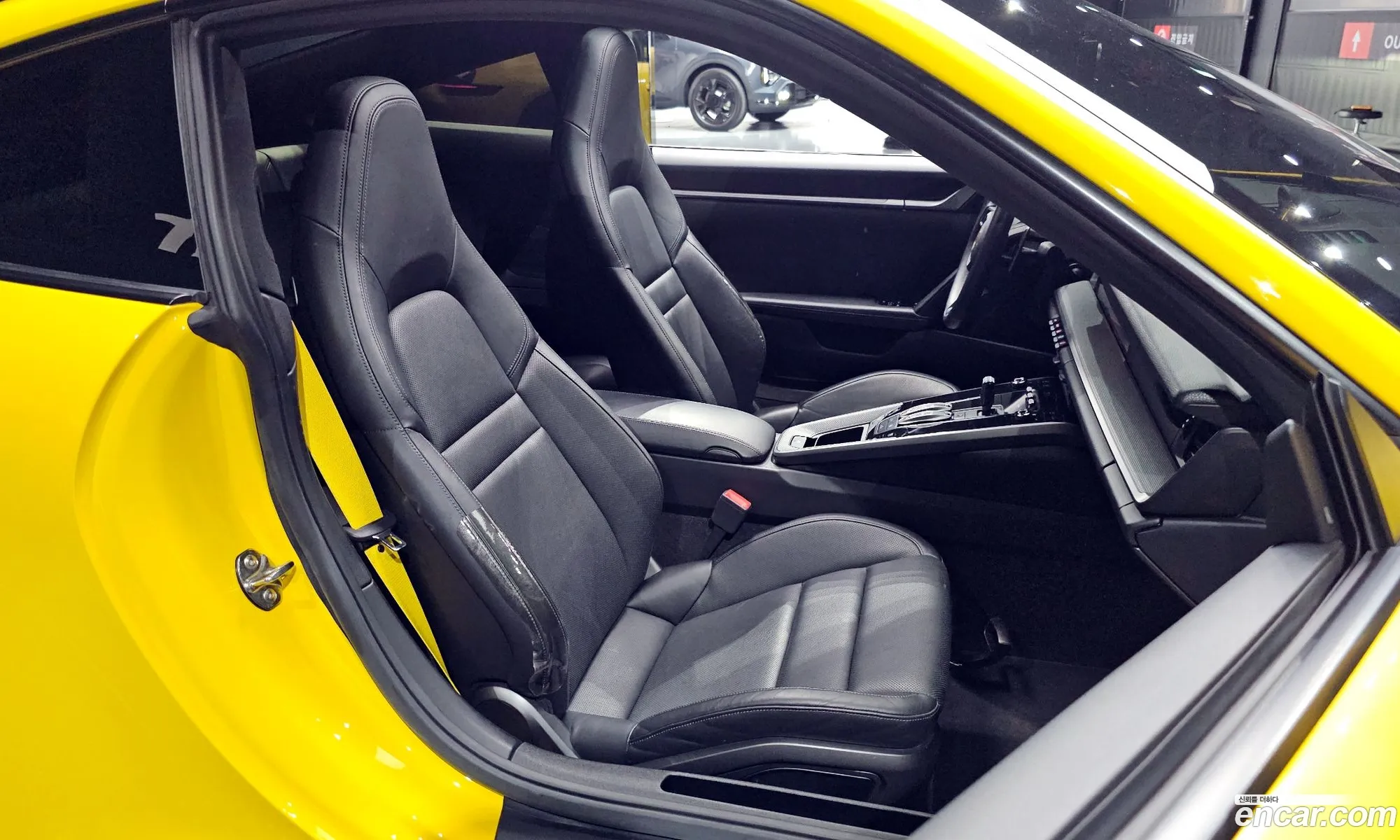 Porsche 911 2020 WP0AB2A94LS227790 — 13