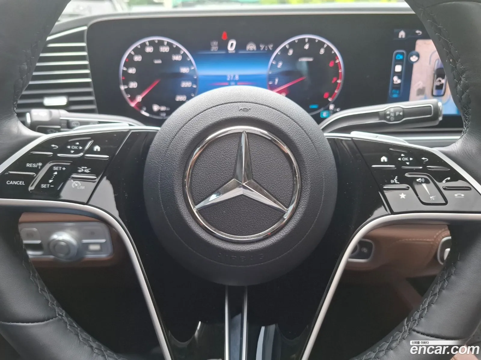 Mercedes-Benz GLE-Class W167 2025 — 18
