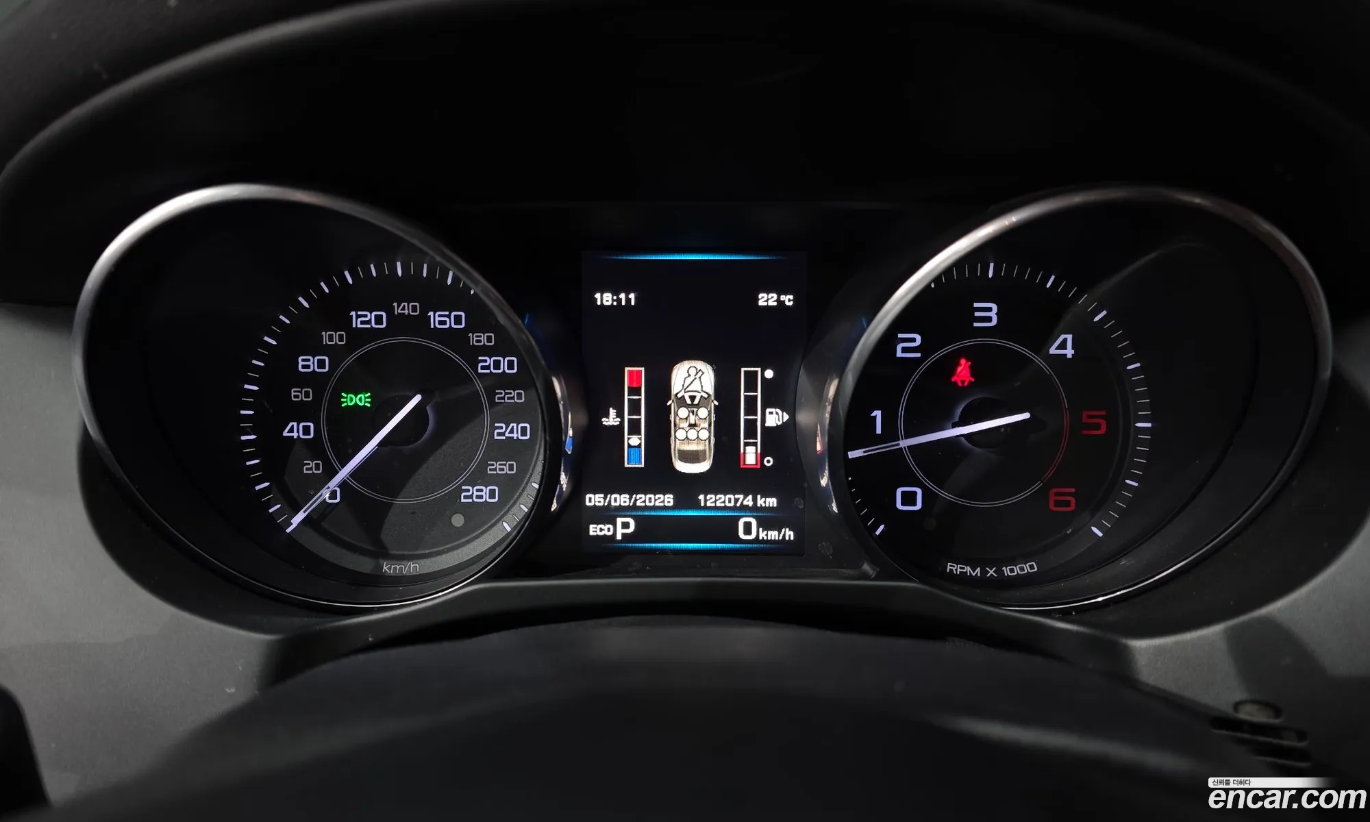 Jaguar XE 2016 — 20