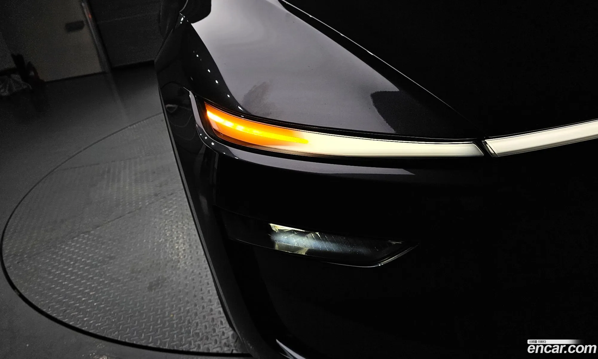 Tesla Model Y 2025 — 9