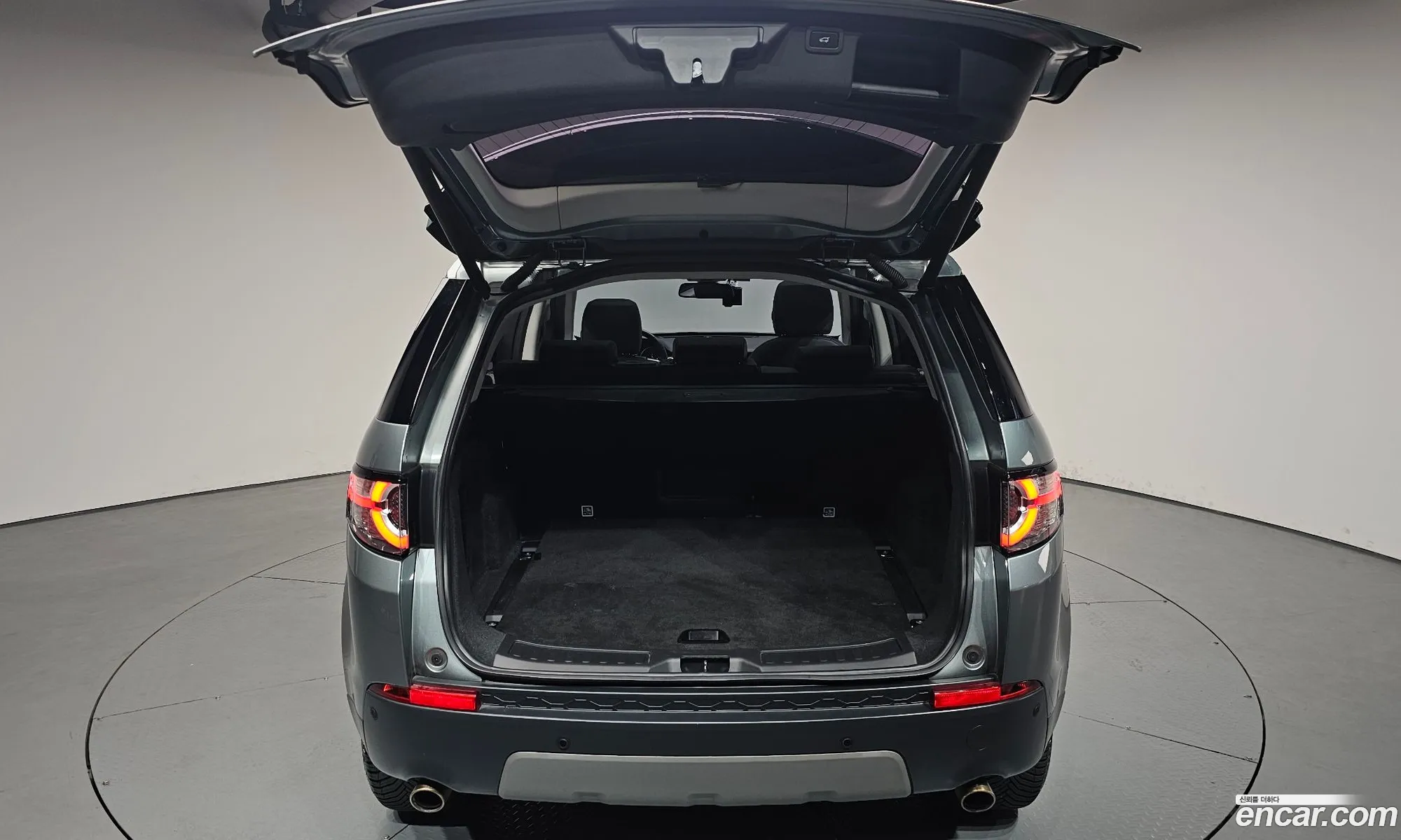 Land Rover Discovery Sport 2017 — 19
