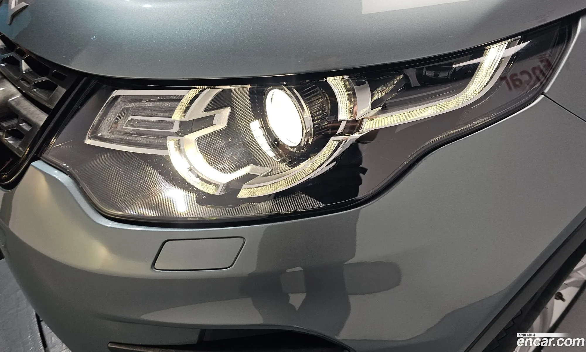 Land Rover Discovery Sport 2017 — 30