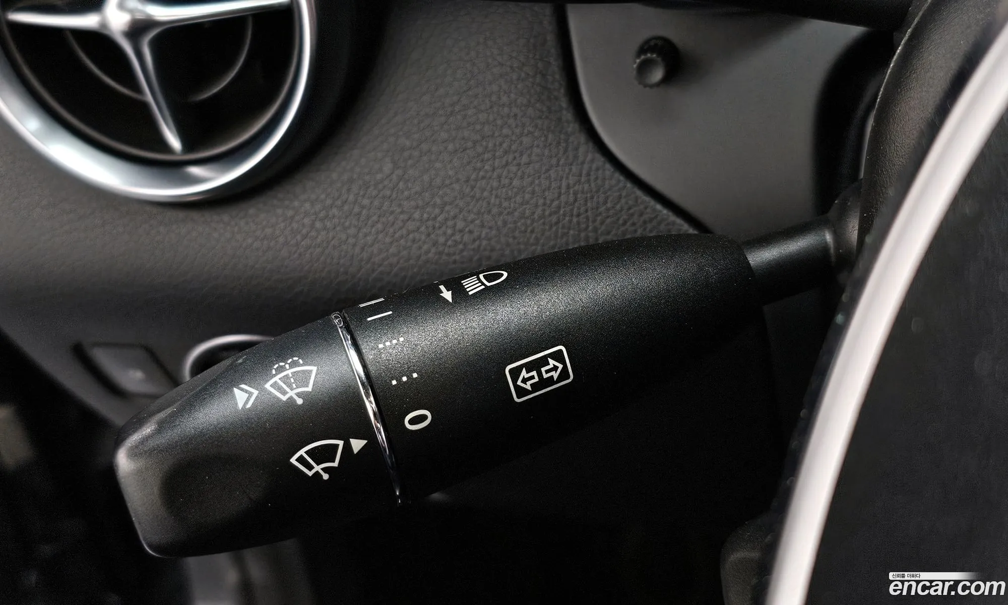 Mercedes-Benz SLK-Class 2012 WDDPK4JA7CF033267 — 20