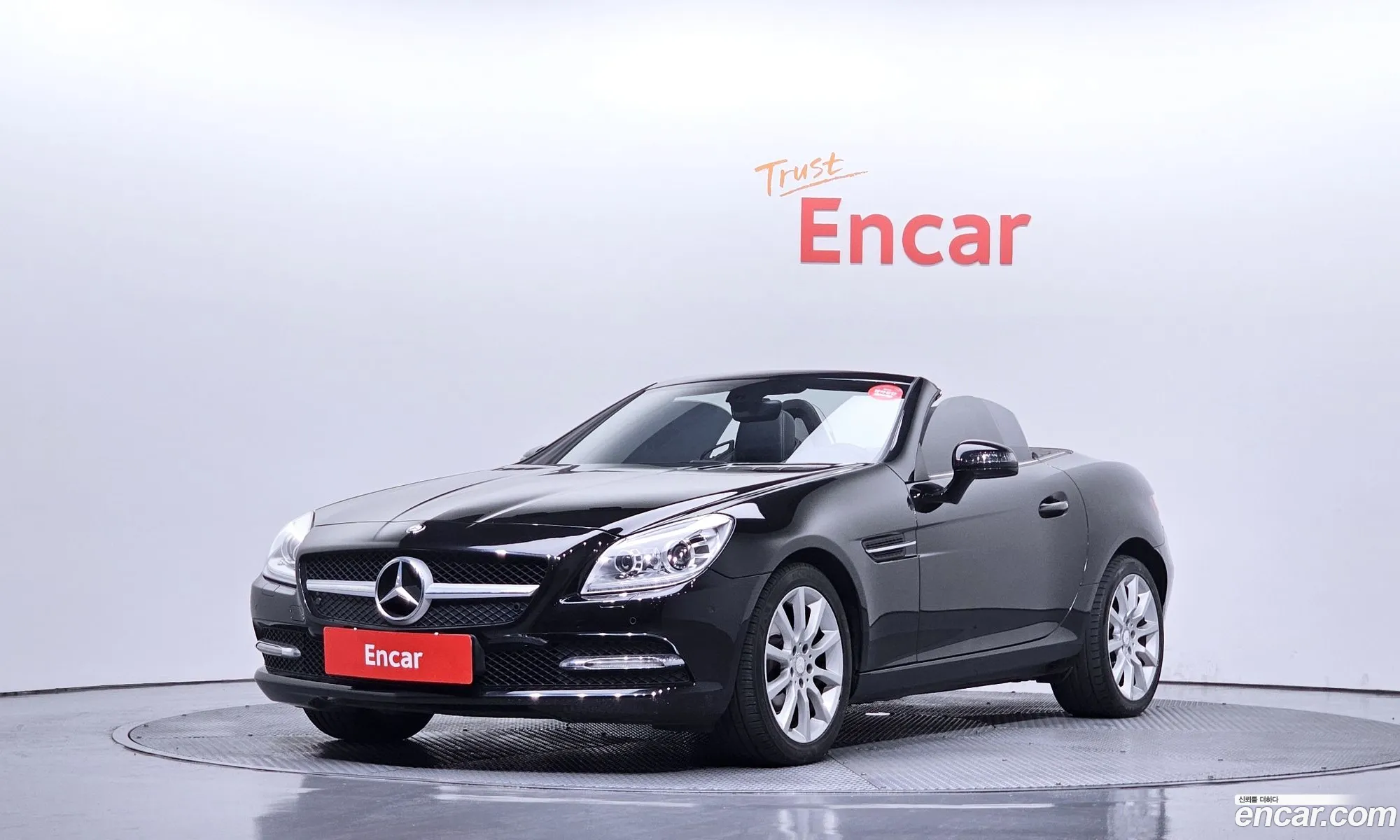 Mercedes-Benz SLK-Class 2012 WDDPK4JA7CF033267 — 12