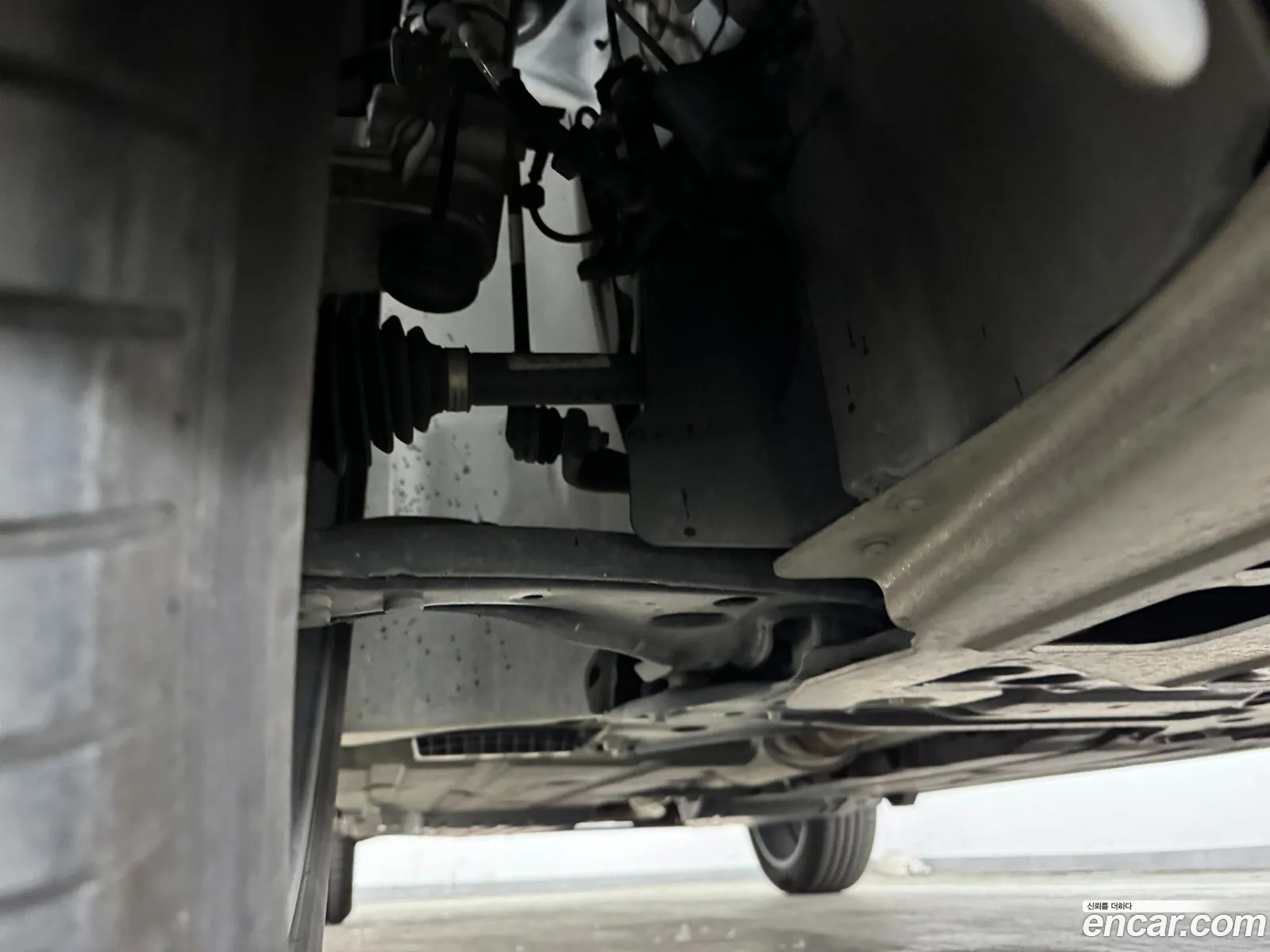 Volvo XC40 2025 — 16