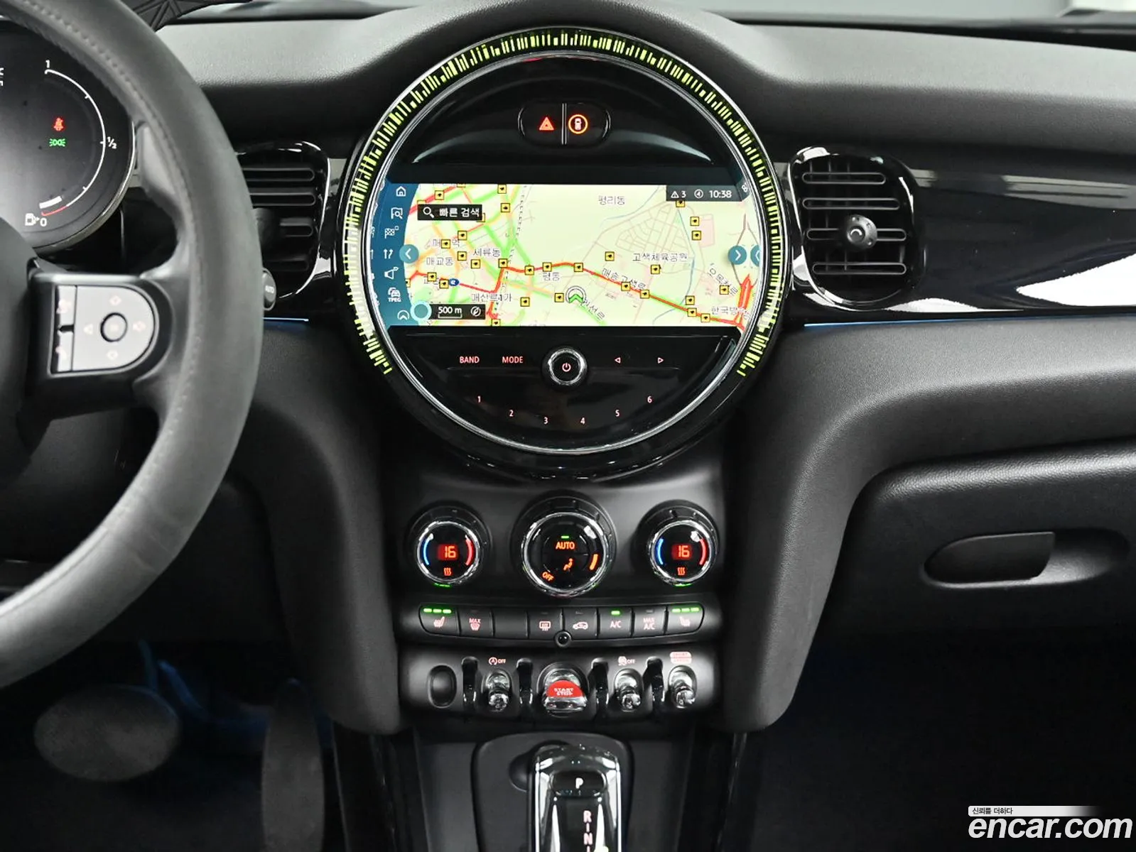 Mini Cooper 2021 — 8