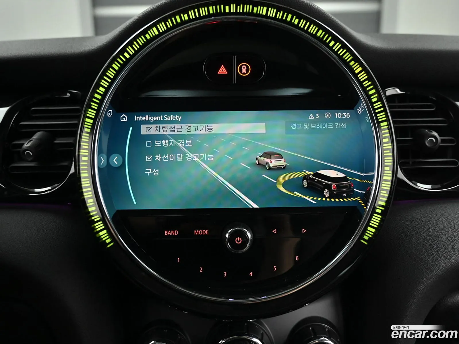 Mini Cooper 2021 — 14