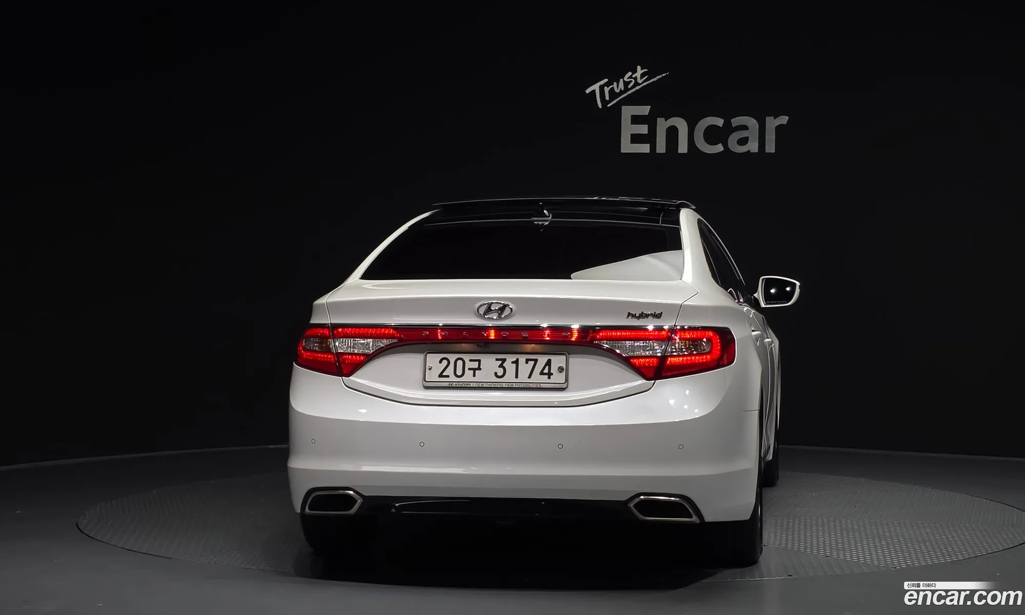 Hyundai Grandeur HG Hybrid 2015 — 4