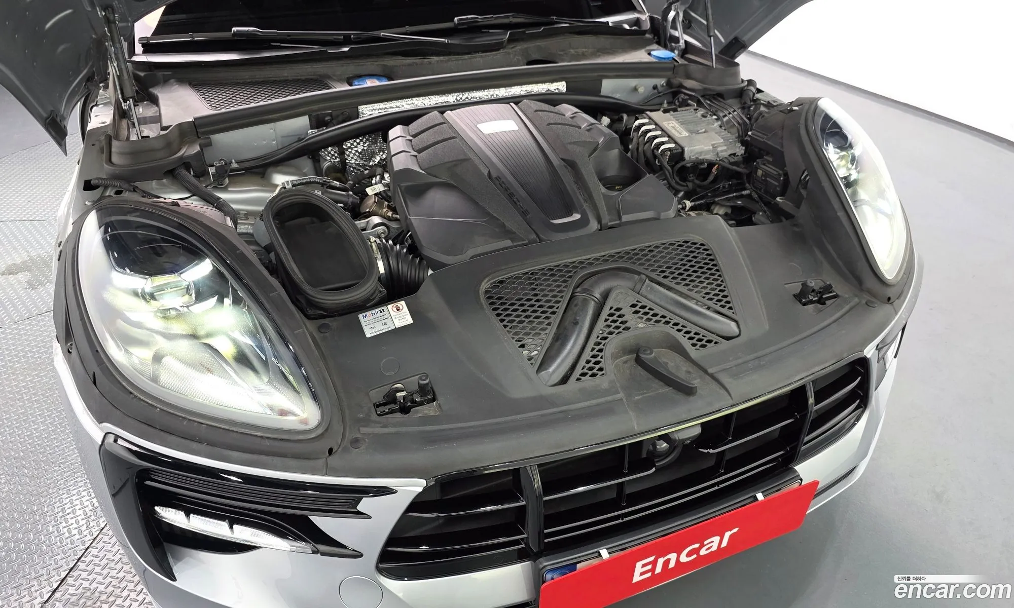Porsche Macan 2021 WP1AG2953MLB65795 — 13