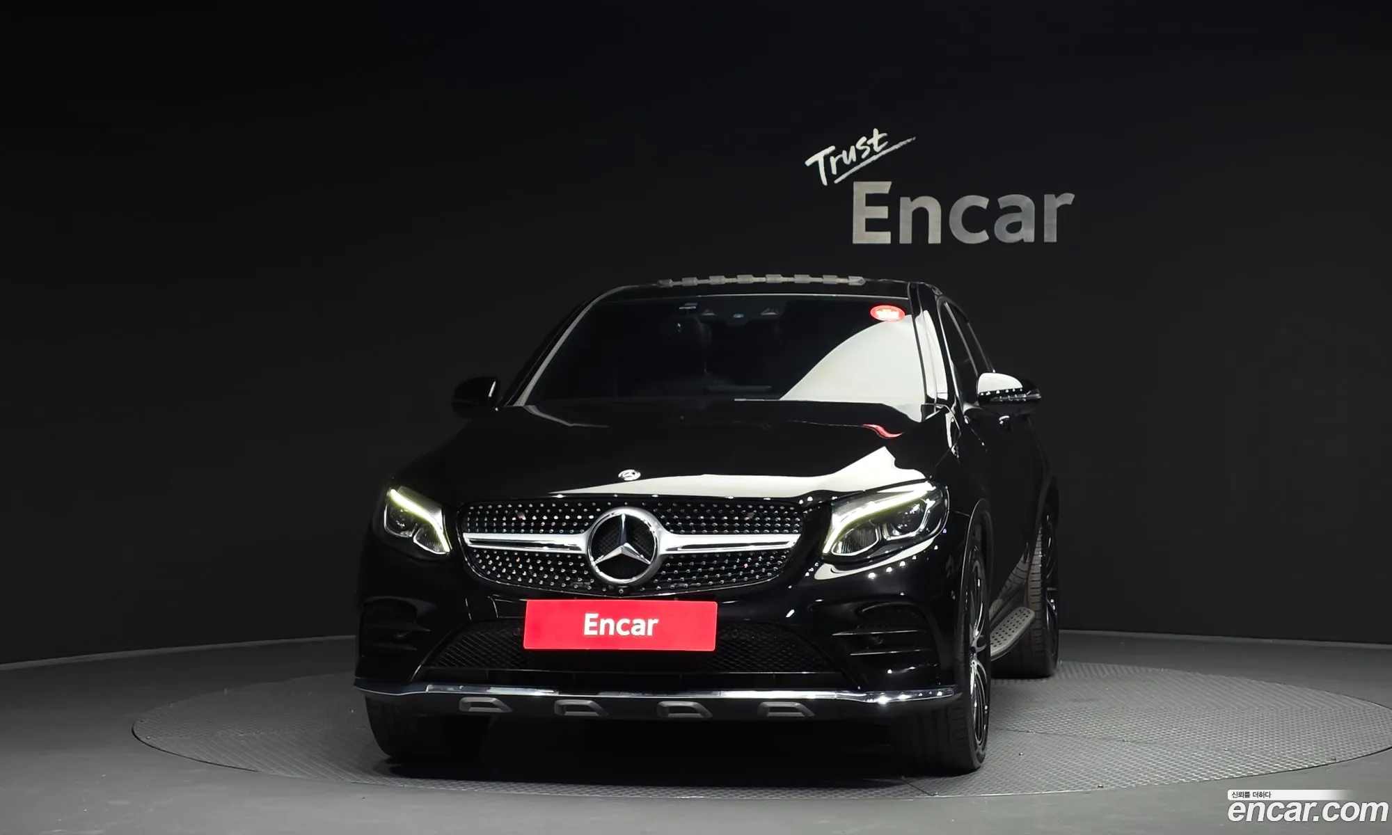 Mercedes-Benz GLC-Class X253 2018 — 24