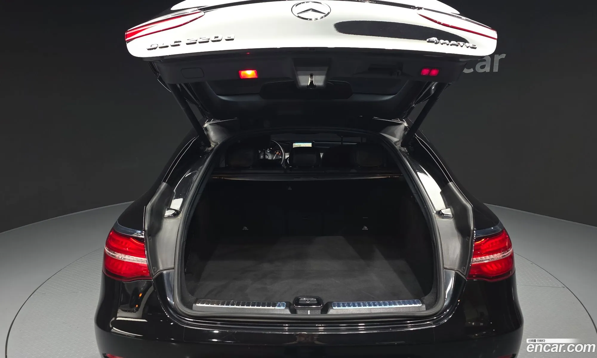 Mercedes-Benz GLC-Class X253 2018 — 23
