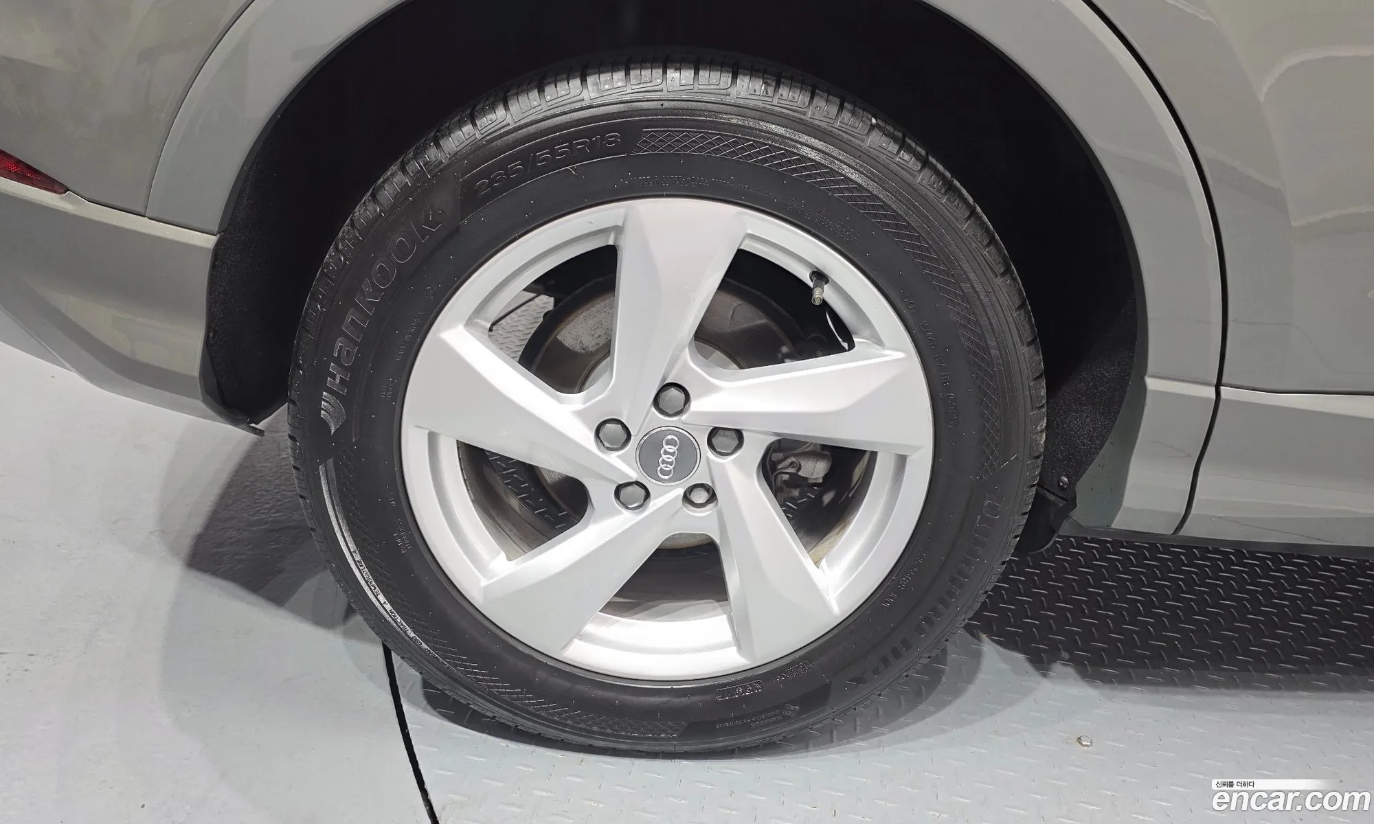 Audi Q3 2020 WAUZZZF38L1093073 — 18