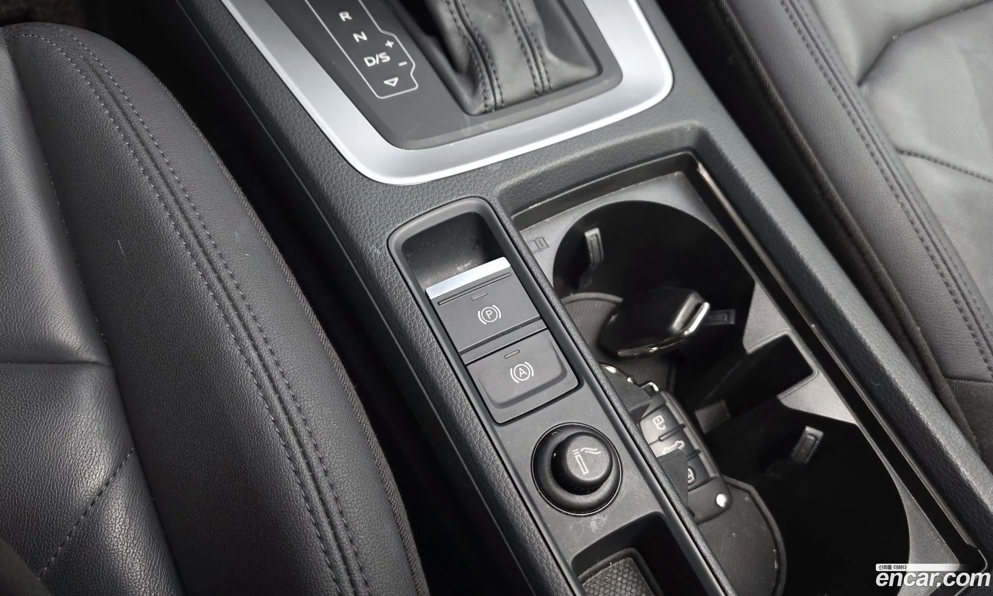 Audi Q3 2020 WAUZZZF38L1093073 — 24