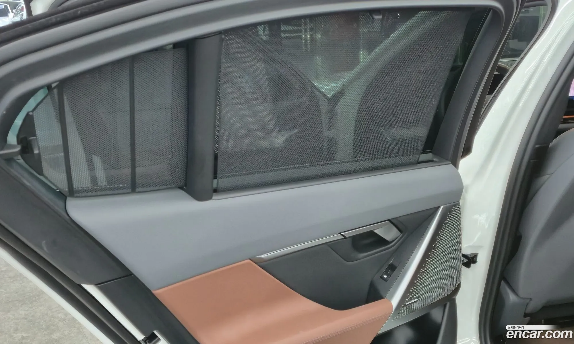 BMW 5 Series 2024 — 17