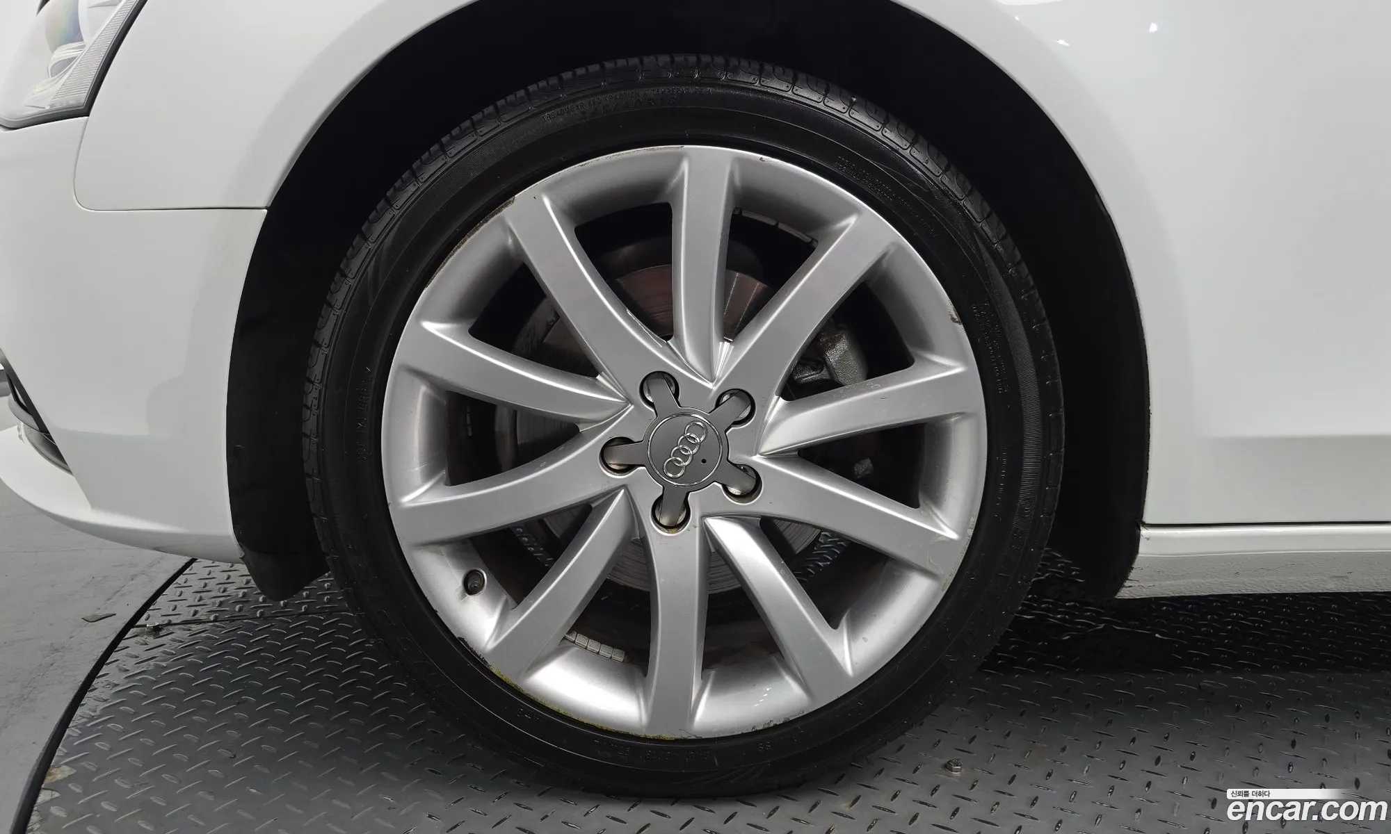 Audi A4 2015 — 10