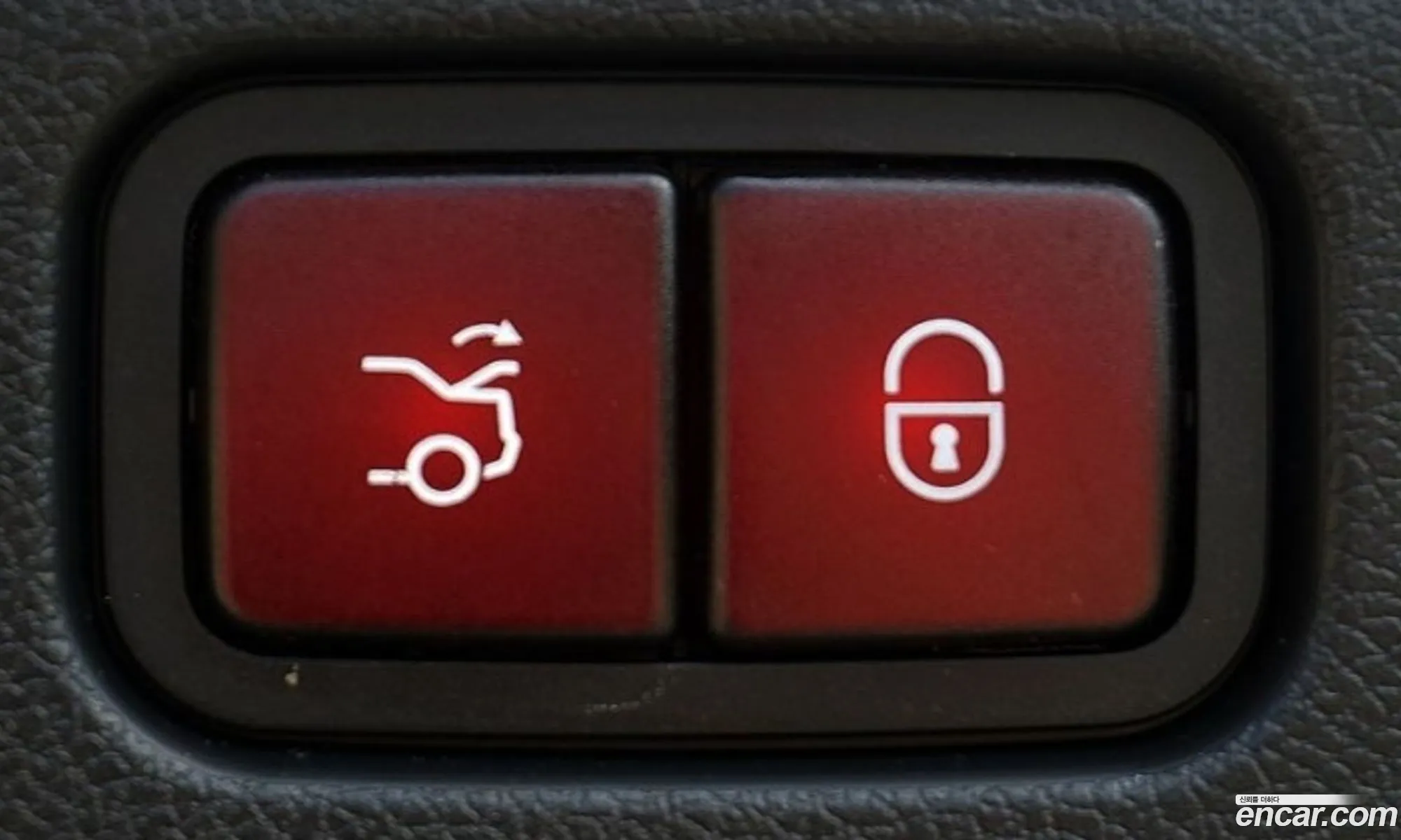 Mercedes-Benz E-Class W214 2024 — 11