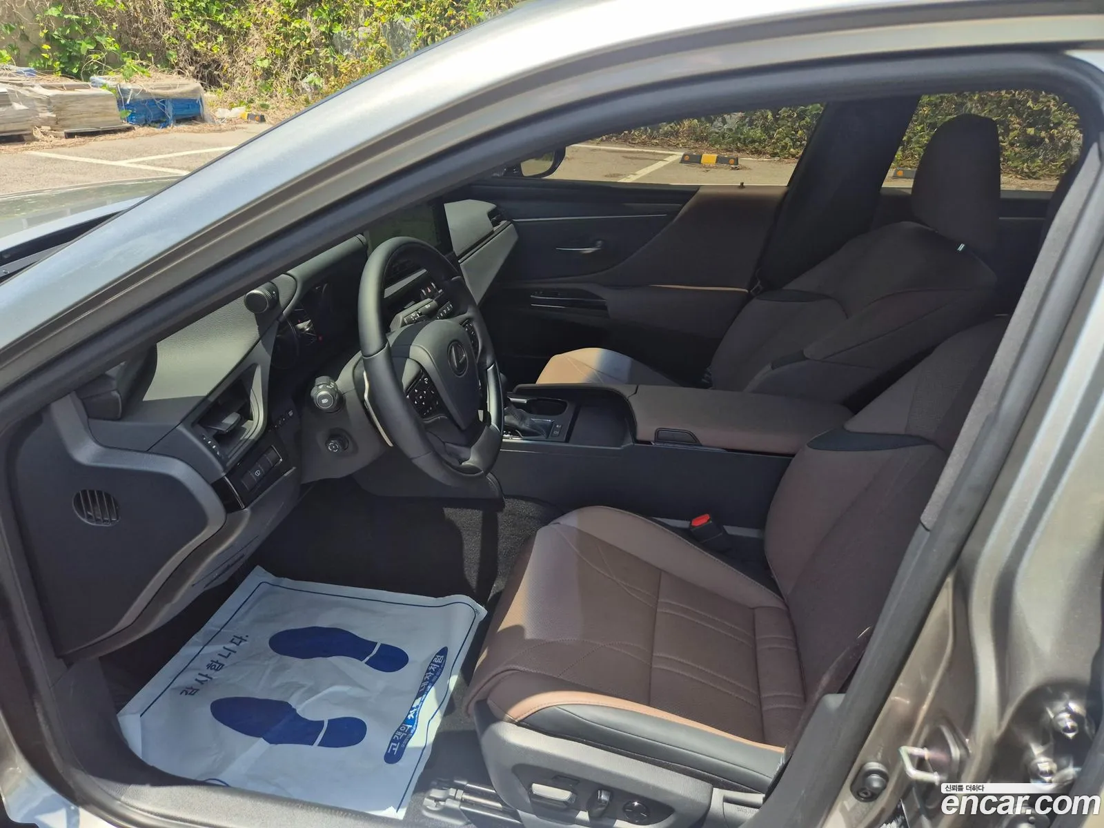 Lexus ES300h 7th Gen 2026 — 7
