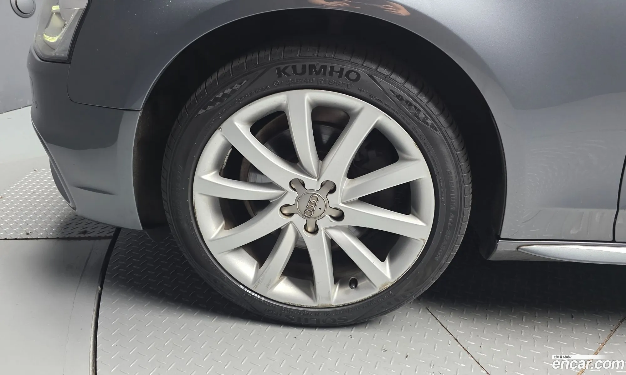Audi A4 2014 WAUZZZ8K3FA015213 — 14