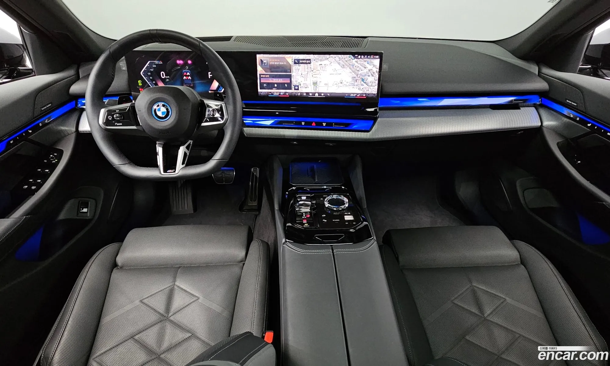 BMW 5 Series 2025 WBA81FJ09SCV15689 — 4