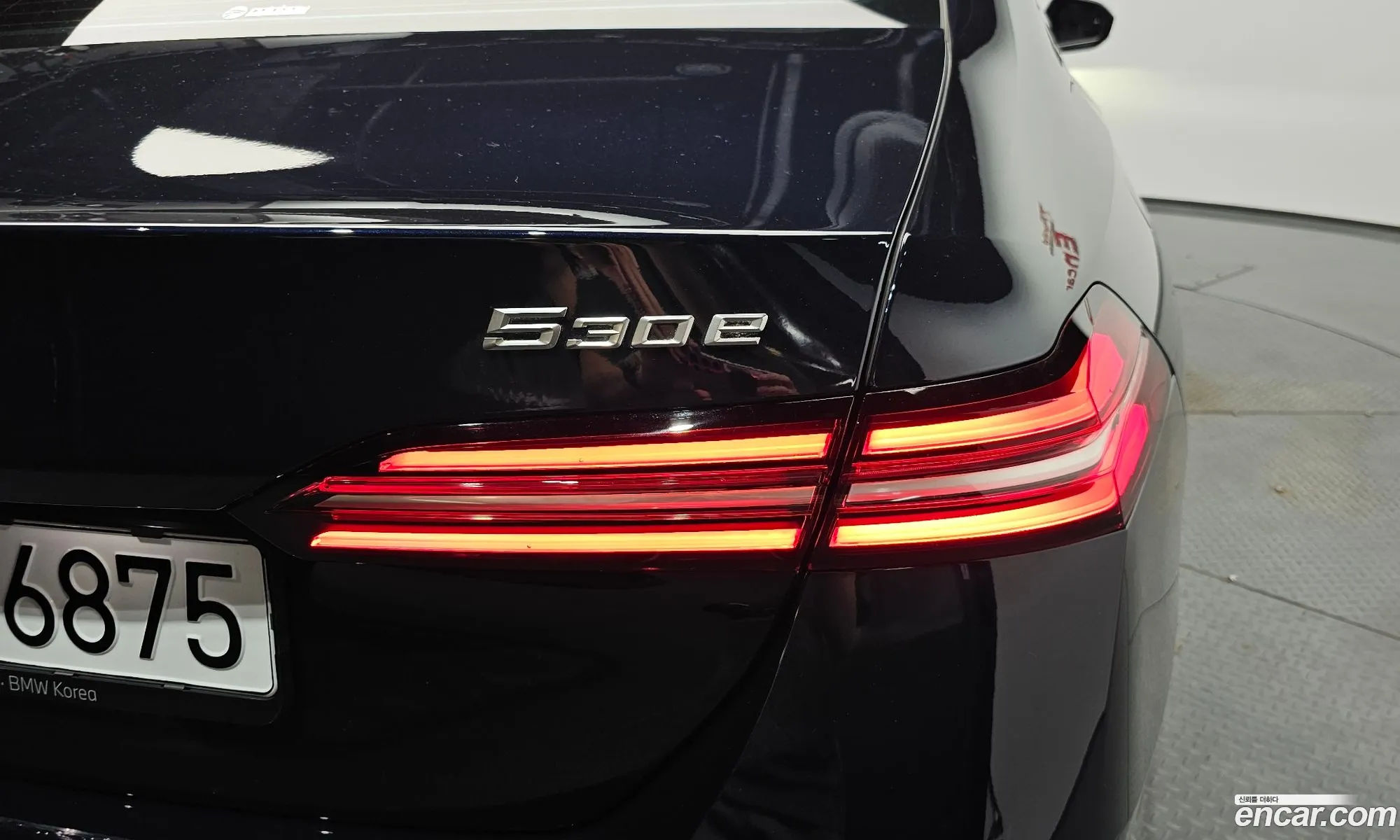 BMW 5 Series 2025 WBA81FJ09SCV15689 — 39