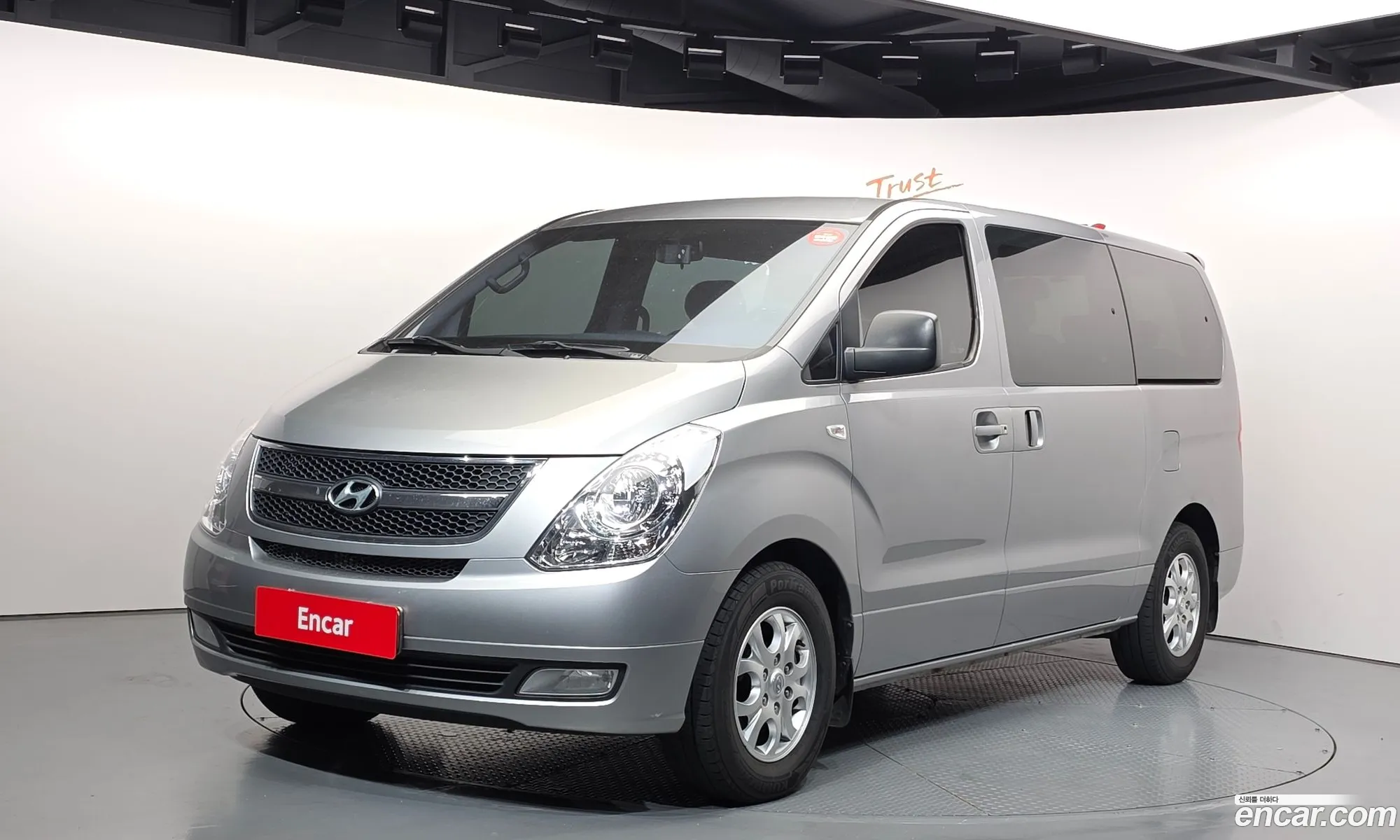 Hyundai Grand Starex 2011 — 3