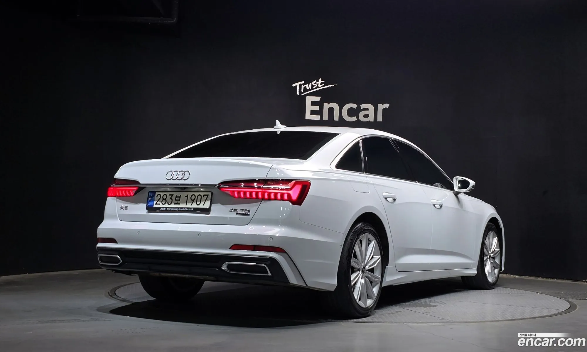 Audi A6 2021 — 20