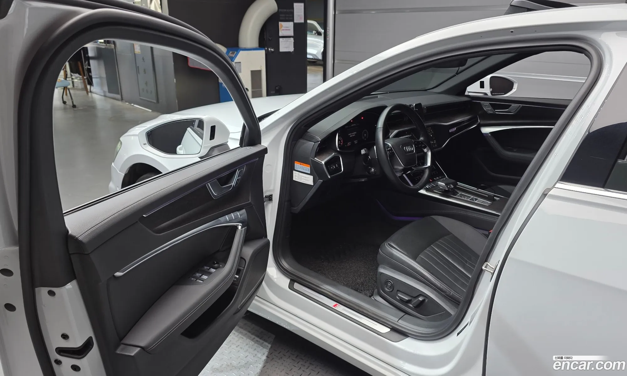 Audi A6 2021 — 18