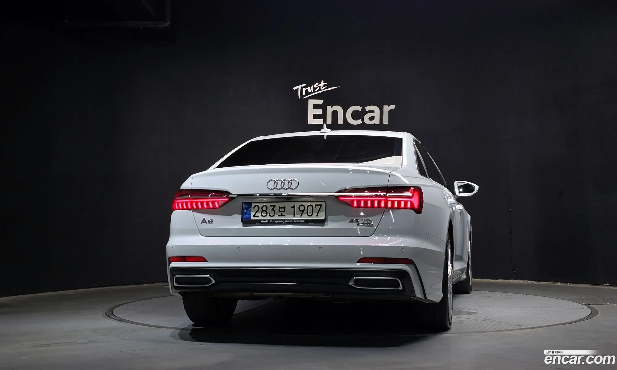 Audi A6 2021 — 13
