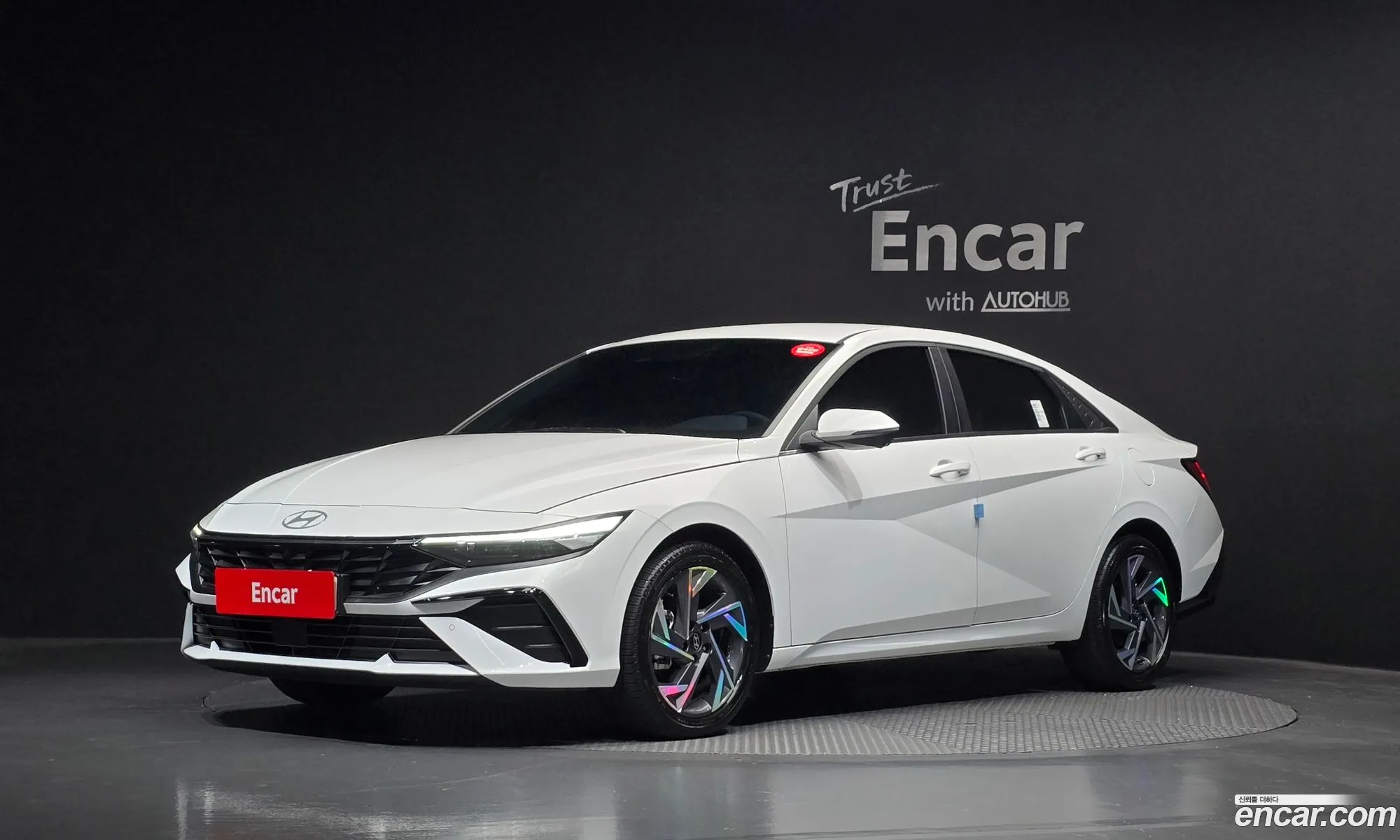 Hyundai Elantra 2026 — 4