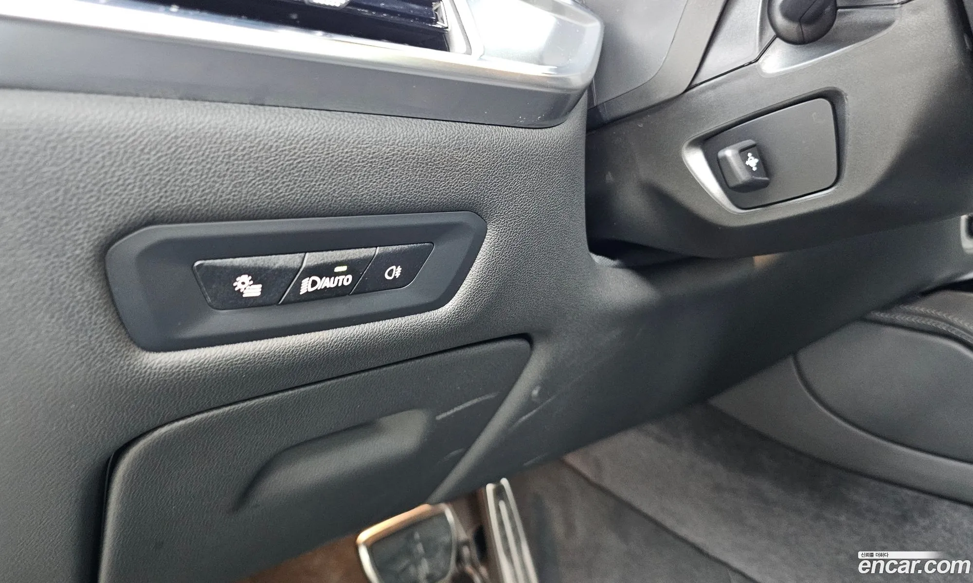 BMW X6 2025 — 32