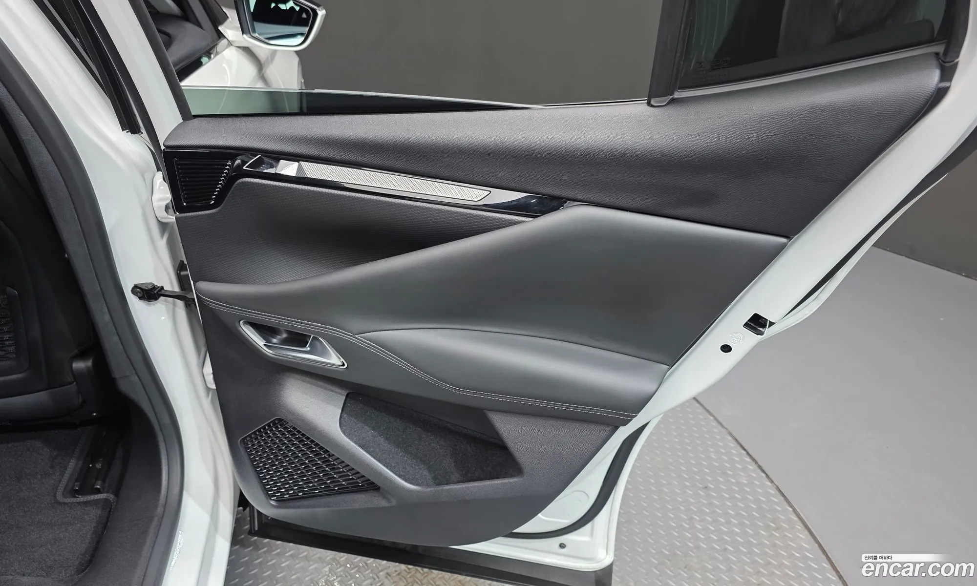 Citroen/DS DS4 2022 VR1FCYHZTN1035759 — 9
