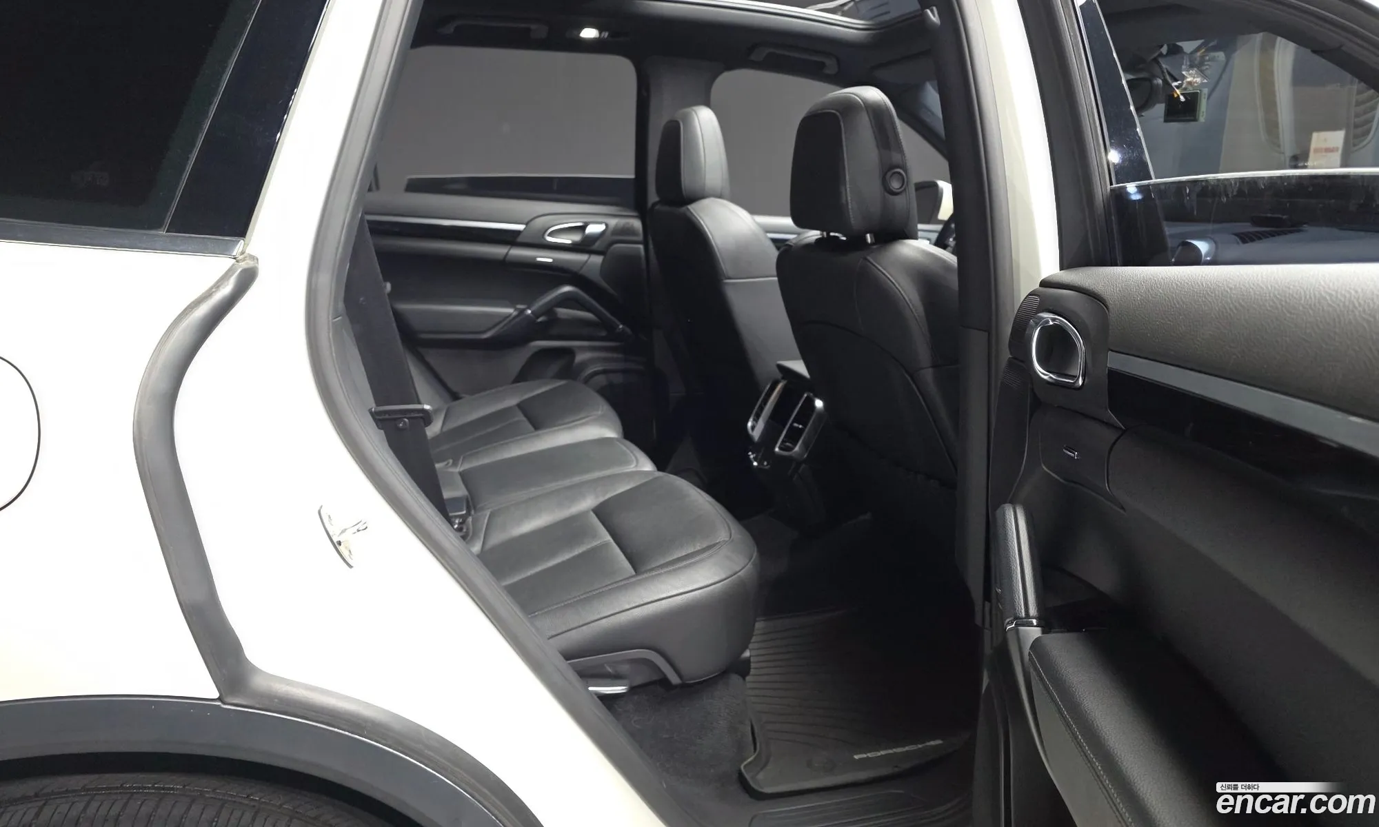 Porsche Cayenne 2012 WP1AF2925CLA27117 — 12