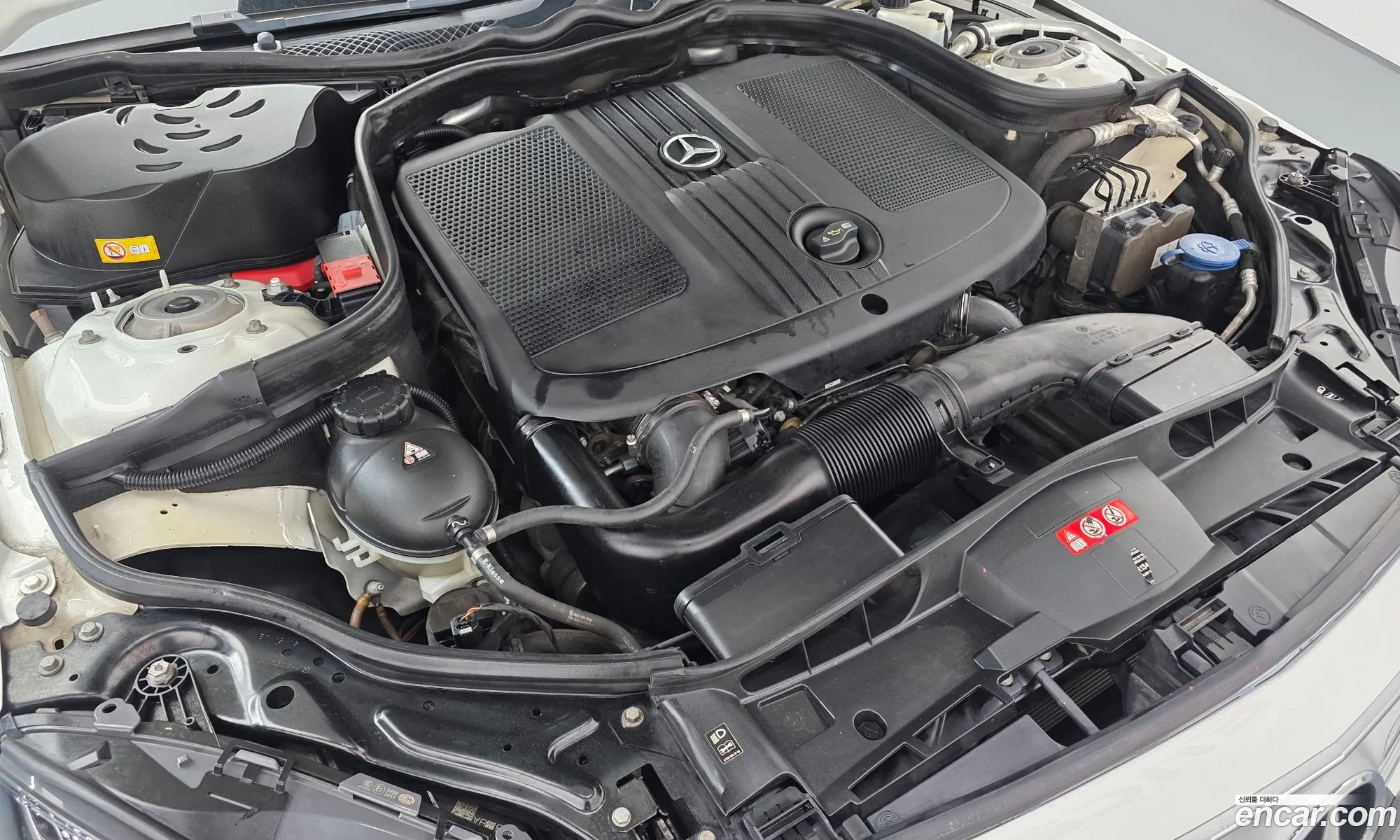 Mercedes-Benz E-Class W212 2015 — 20