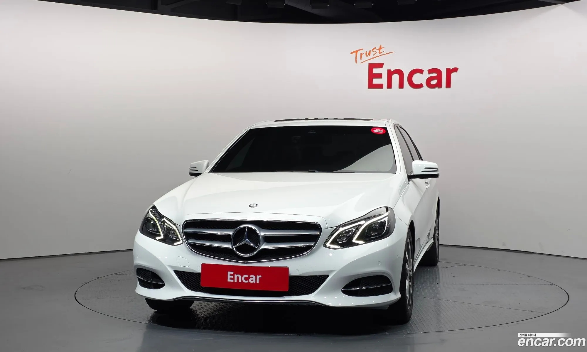Mercedes-Benz E-Class W212 2015 — 6