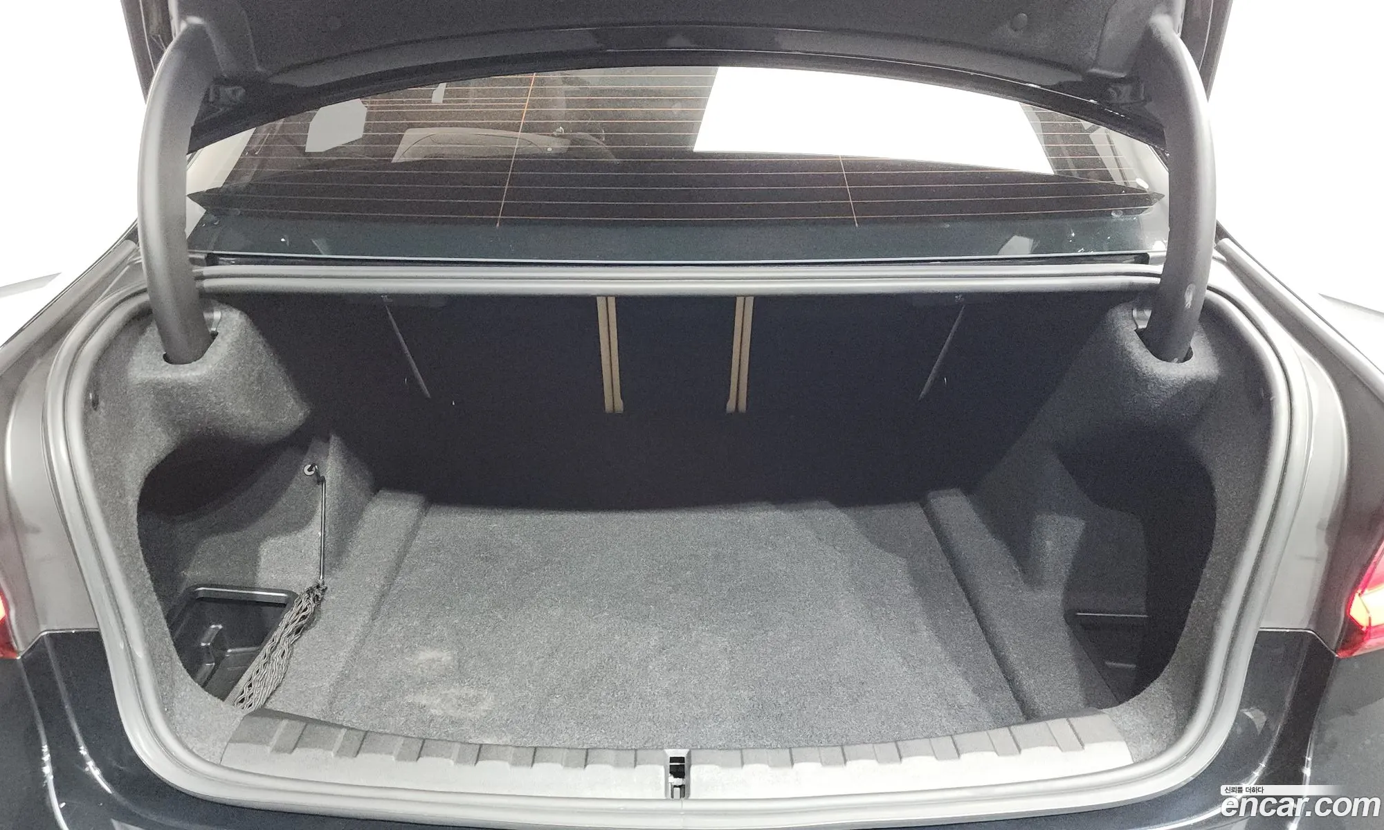 BMW 3 Series 2024 WBA61FS03RFS36527 — 20