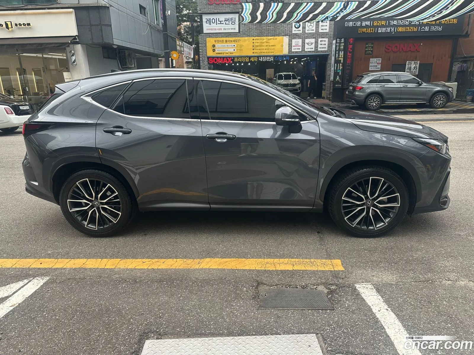 Lexus NX350h 2024 — 10