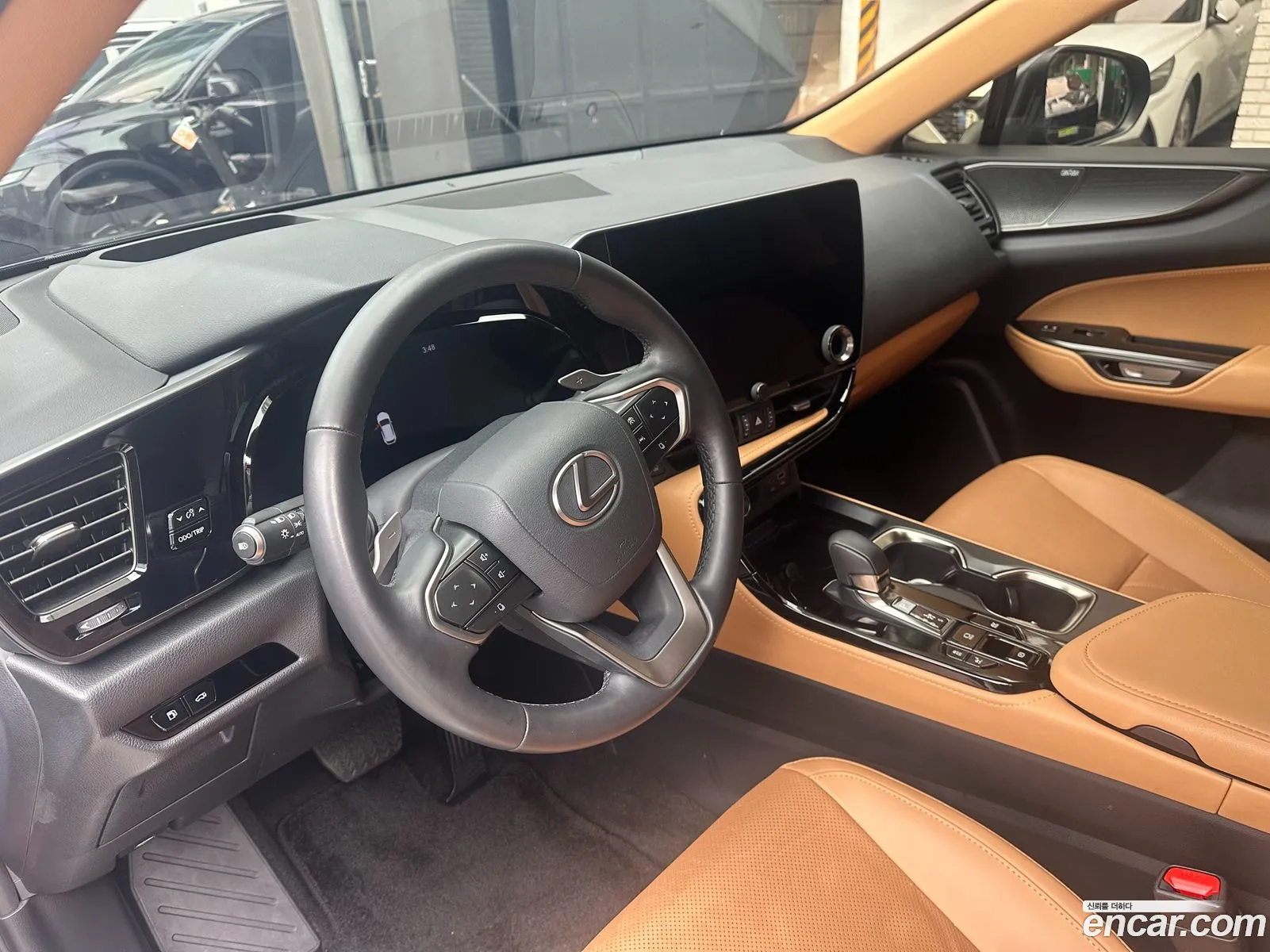Lexus NX350h 2024 — 5