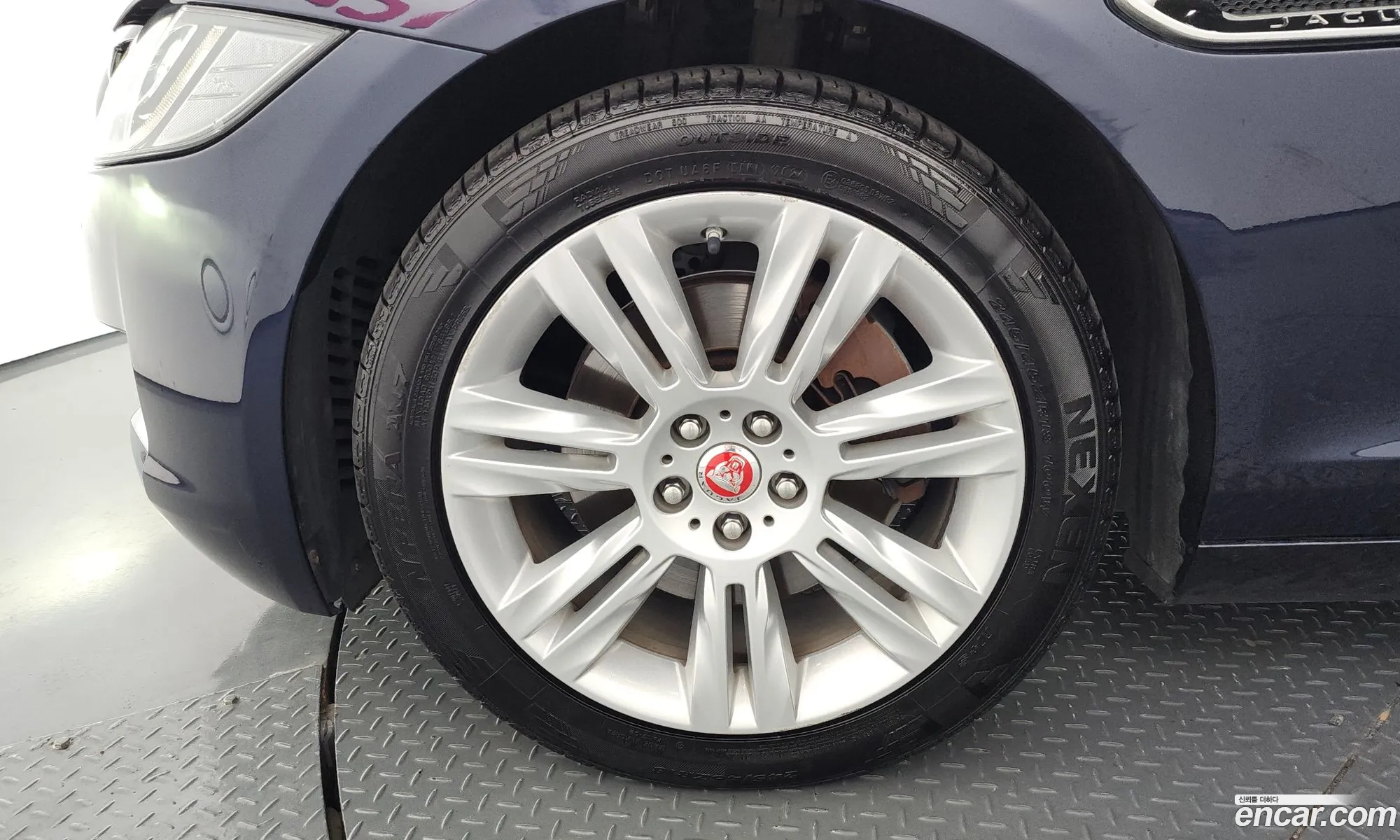 Jaguar XF 2016 SAJBB4BN4HCY43035 — 14