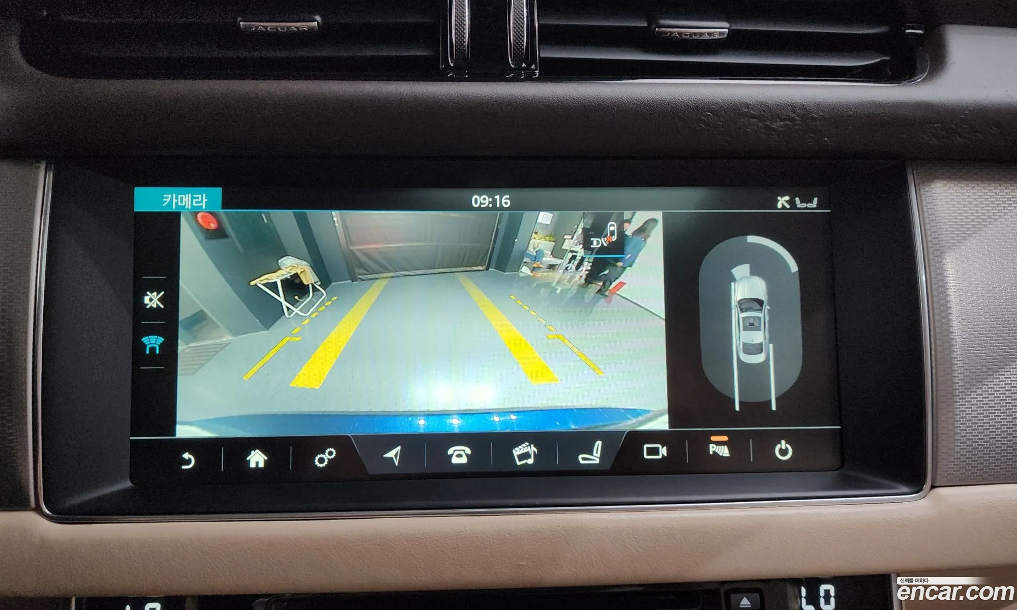 Jaguar XF 2016 SAJBB4BN4HCY43035 — 2