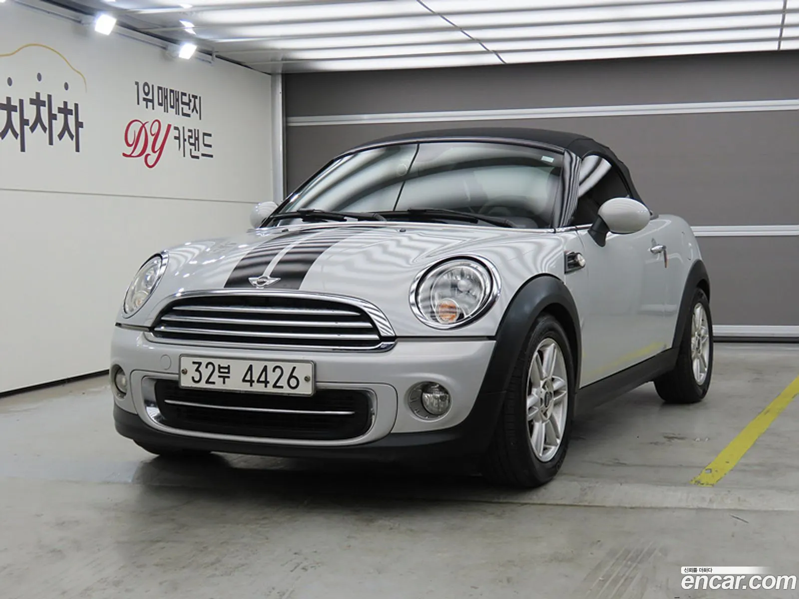 Mini Cooper Roadster 2012 — 17